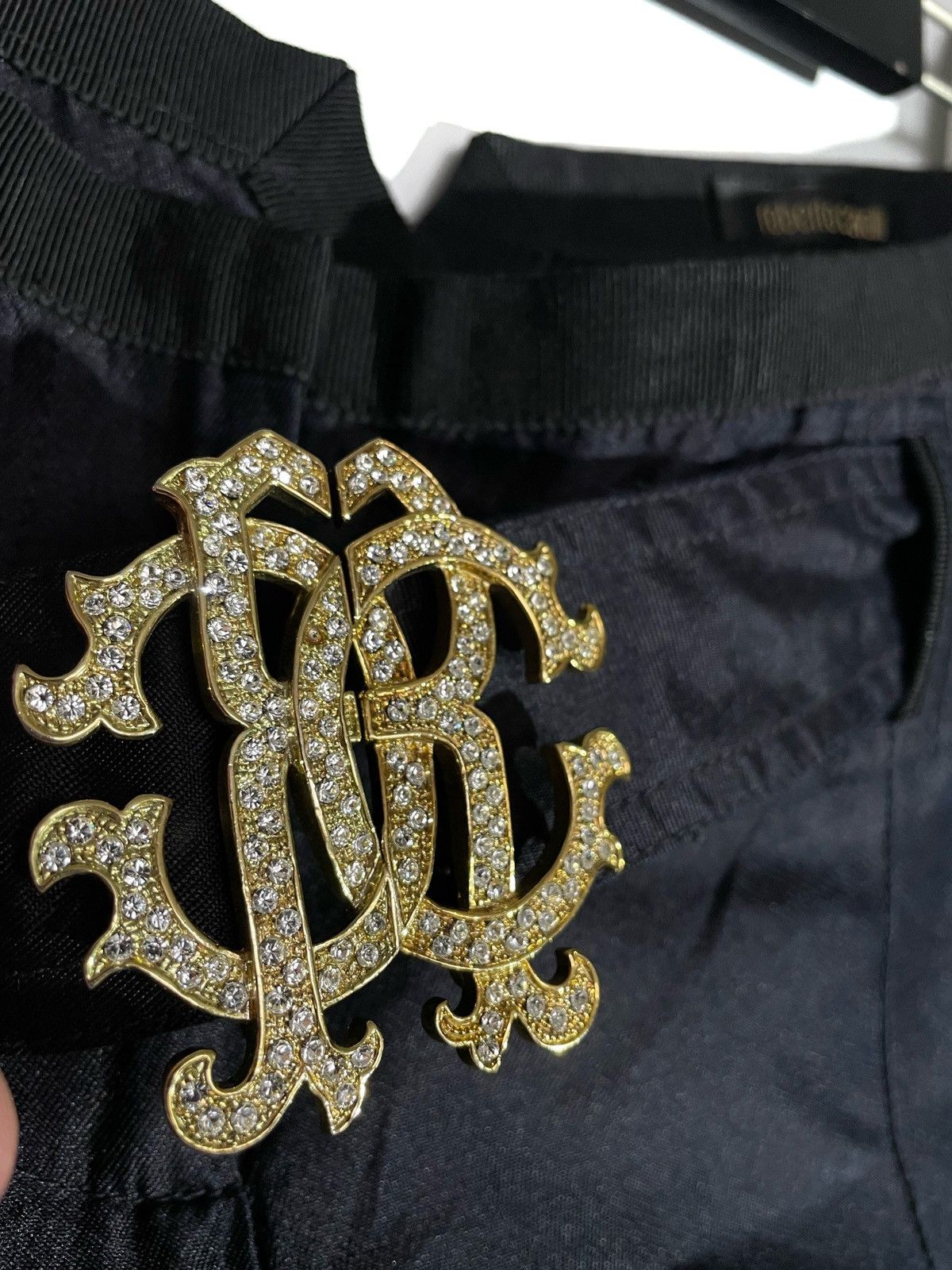 Roberto Cavalli Roberto Cavalli Women Silk Shorts Stones Logos Belt Sz 40 Size 27" / US 4 / IT 40 - 10 Thumbnail