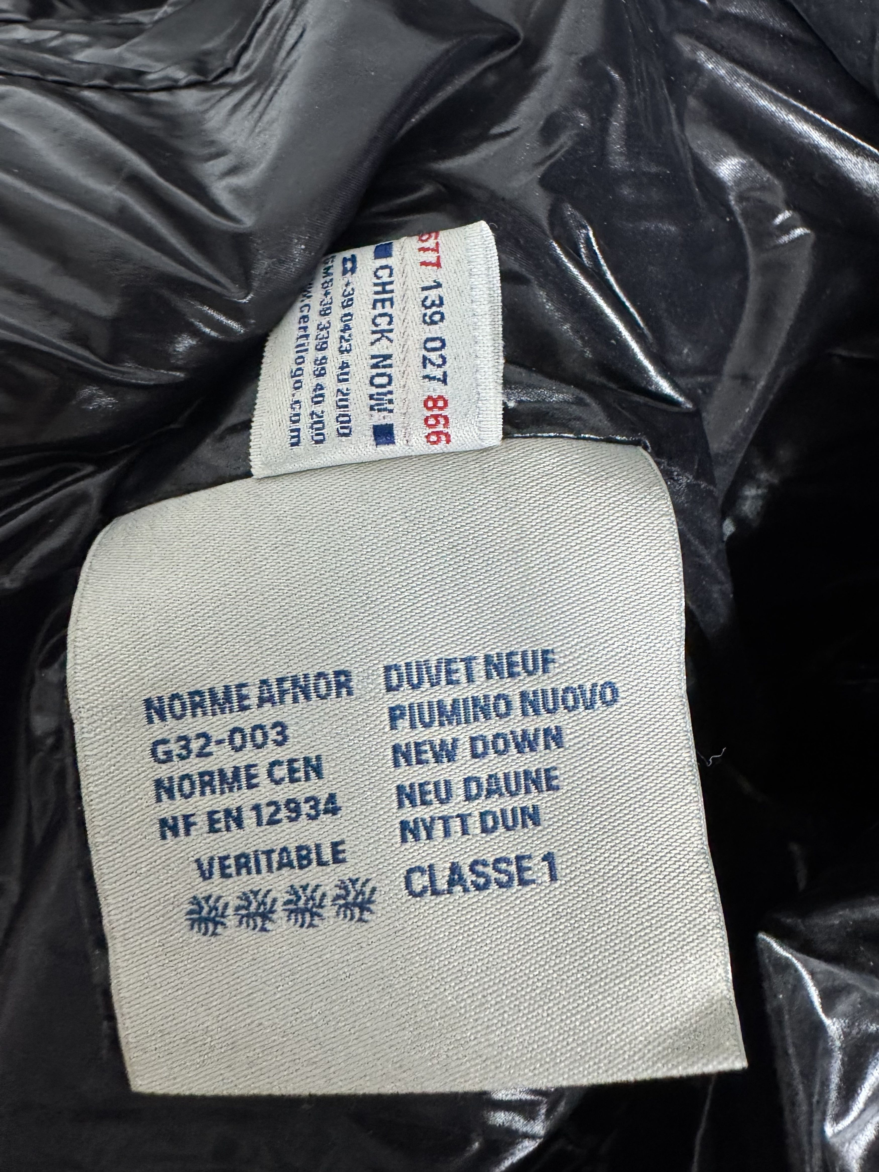 Moncler Moncler Vosges Jacket Size S / US 4 / IT 40 - 7 Thumbnail