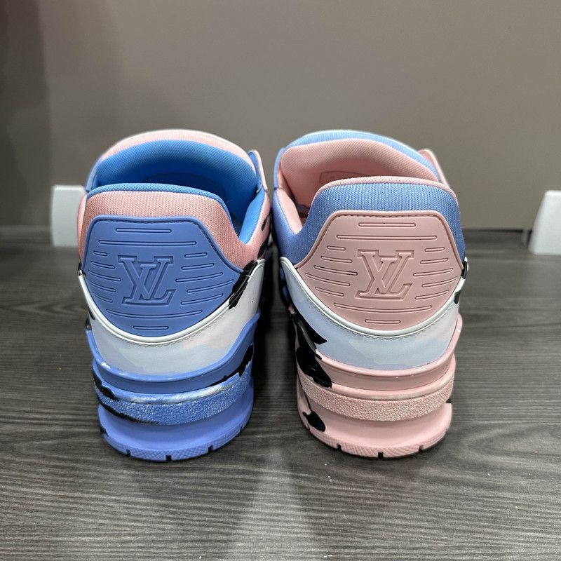 Louis Vuitton Louis Vuitton Trainer Low-top Sneakers with Artistic Design Size US 9.5 / EU 42-43 - 3 Thumbnail