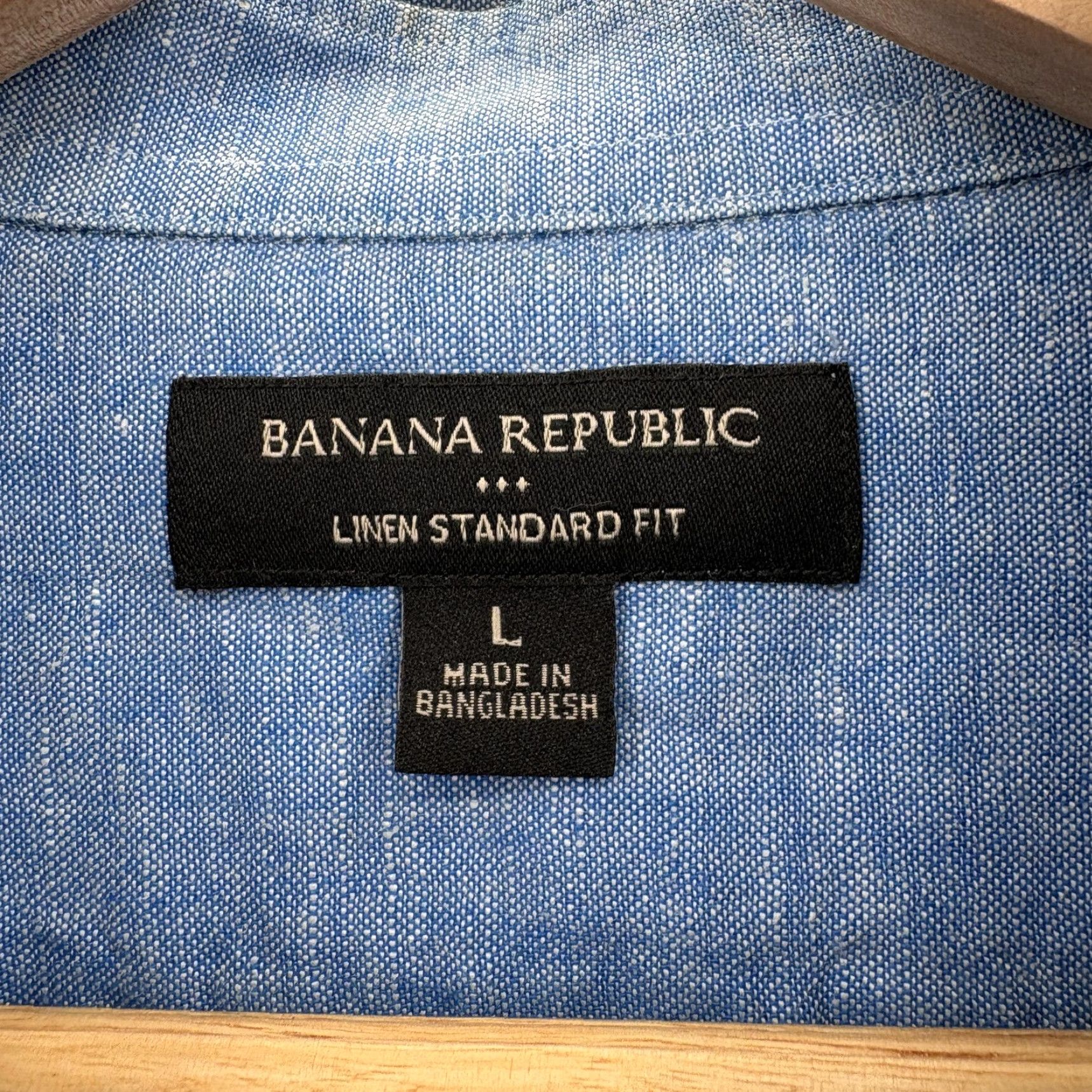 Banana Republic VINTAGE Banana Republic Shirt Mens Large Blue Linen Standard Fit Casual Chambray Preppy Size US L / EU 52-54 / 3 - 3 Thumbnail