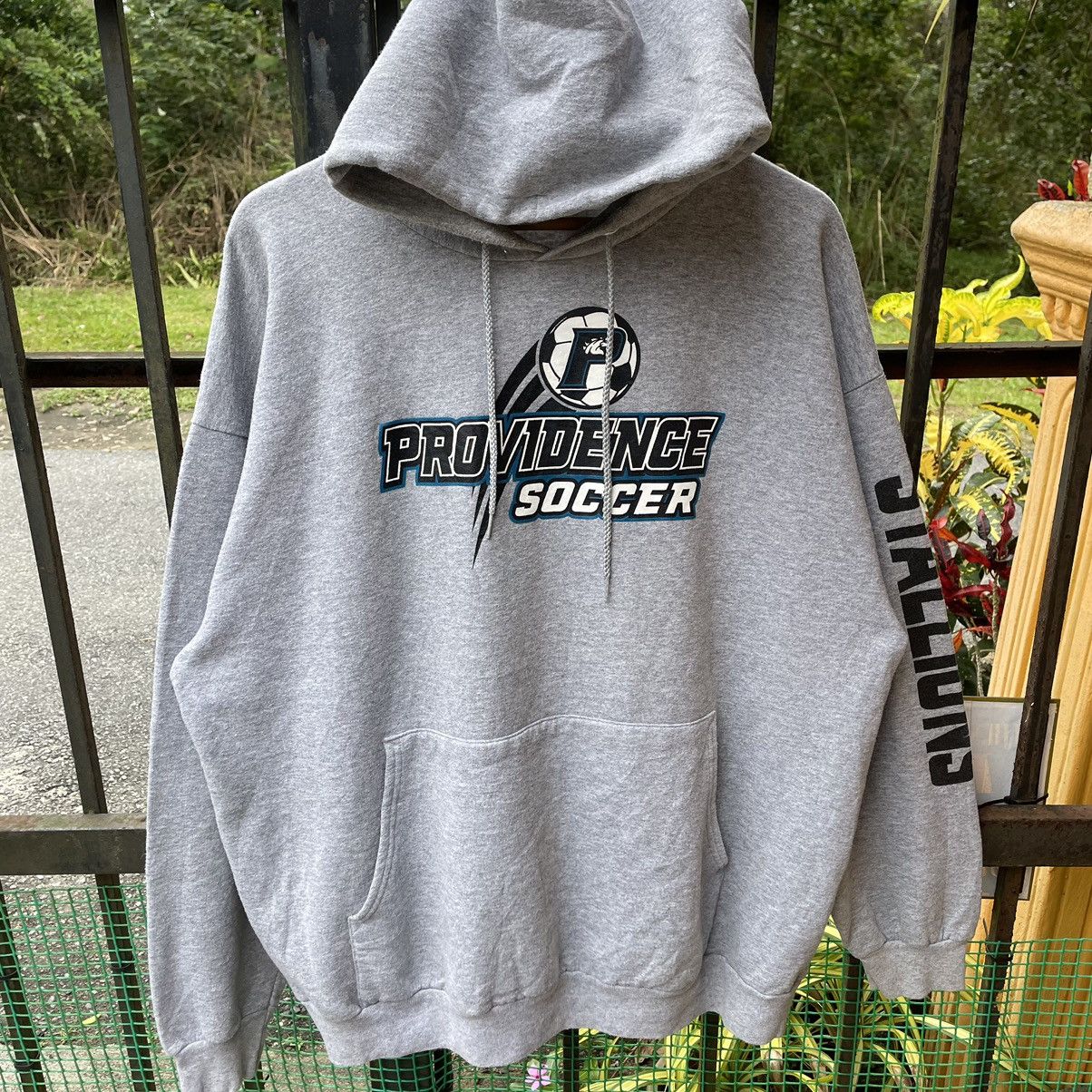 Vintage 🔥Vintage Providence Soccer Big Logo Pullover Hoodie Size US XL / EU 56 / 4 - 4 Thumbnail