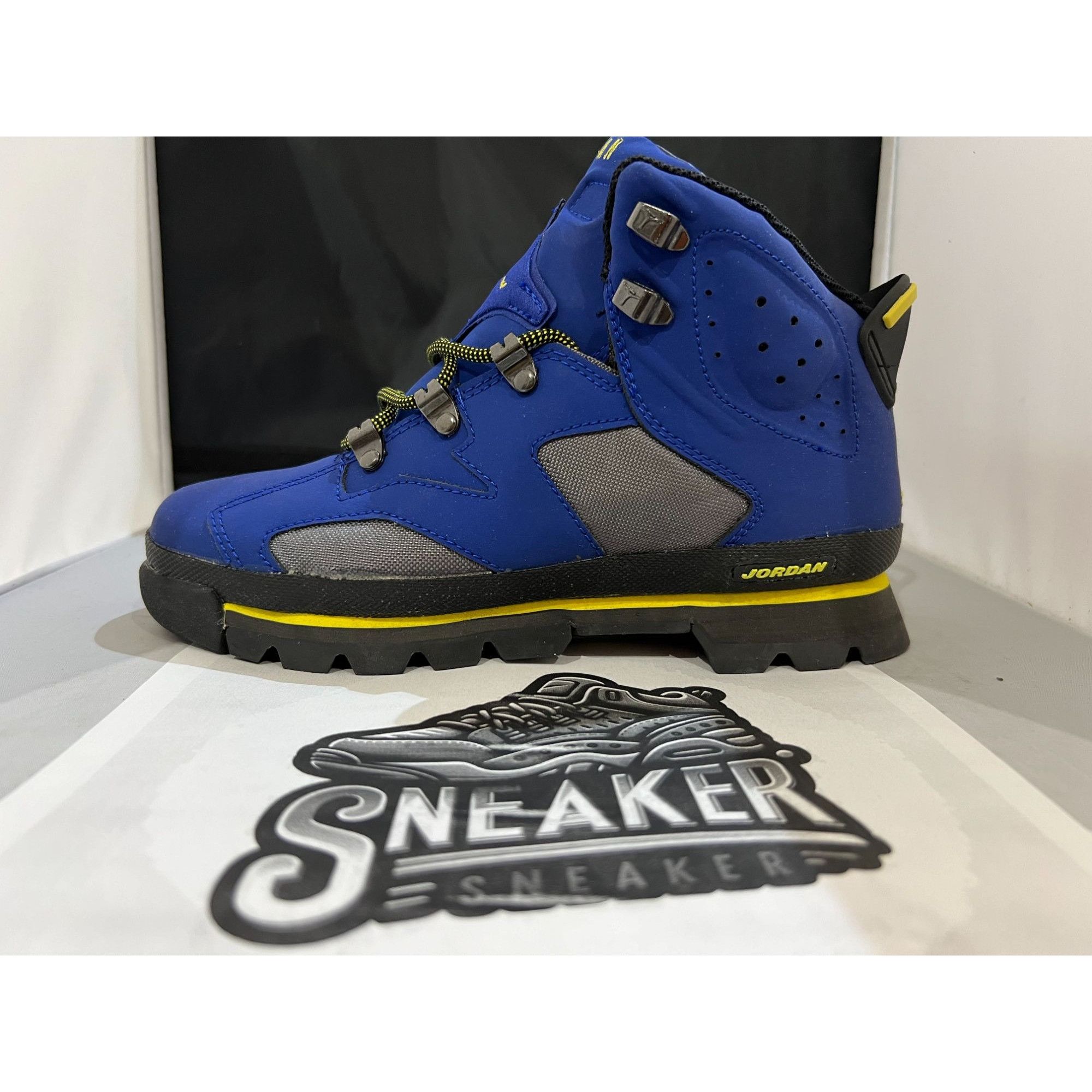image of Air Jordan Ajb 6 - 303889 401 Youth Size 6 Shoes in Hyper Blue/Vib Yellow/Cool Gry, Men's