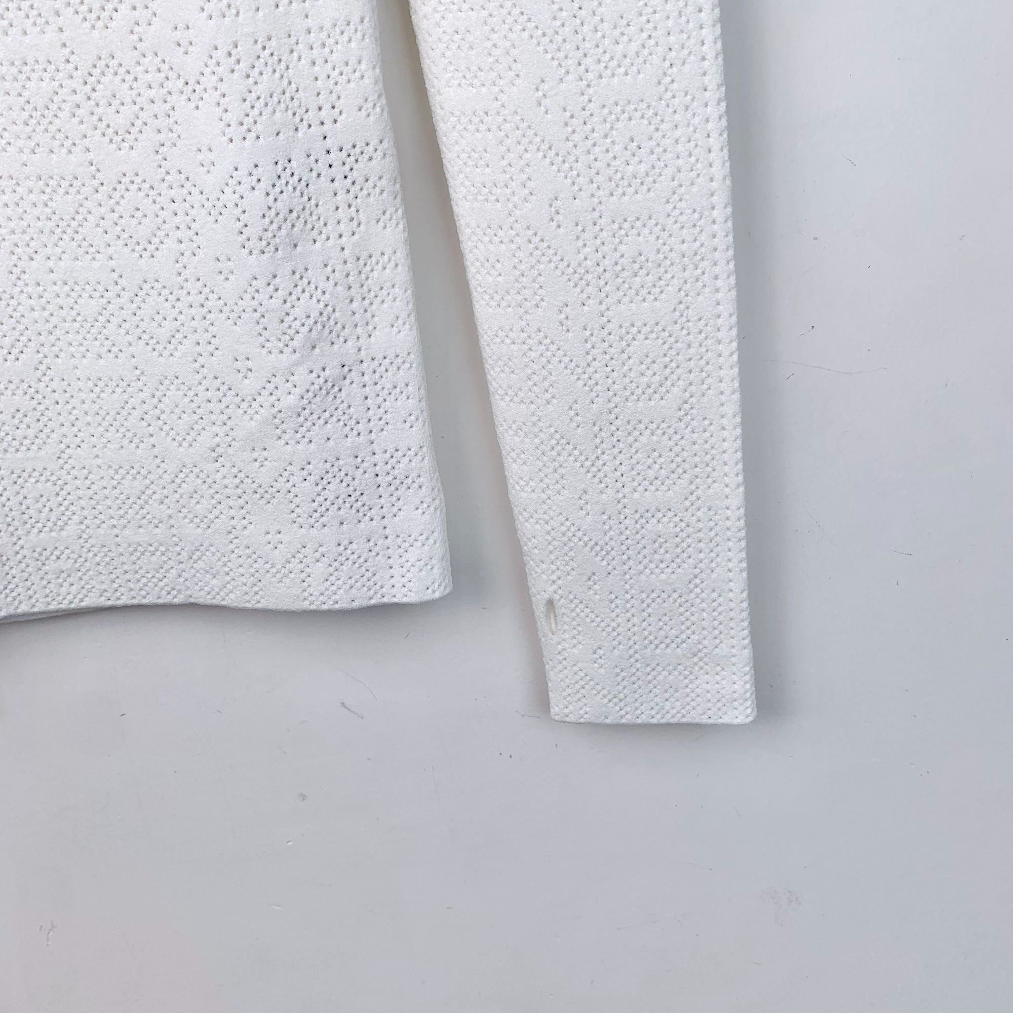 Fendi Fendi White Logo Full Print Hollow-Out Long Sleeve Shirt Siz Size M / US 6-8 / IT 42-44 - 5 Thumbnail