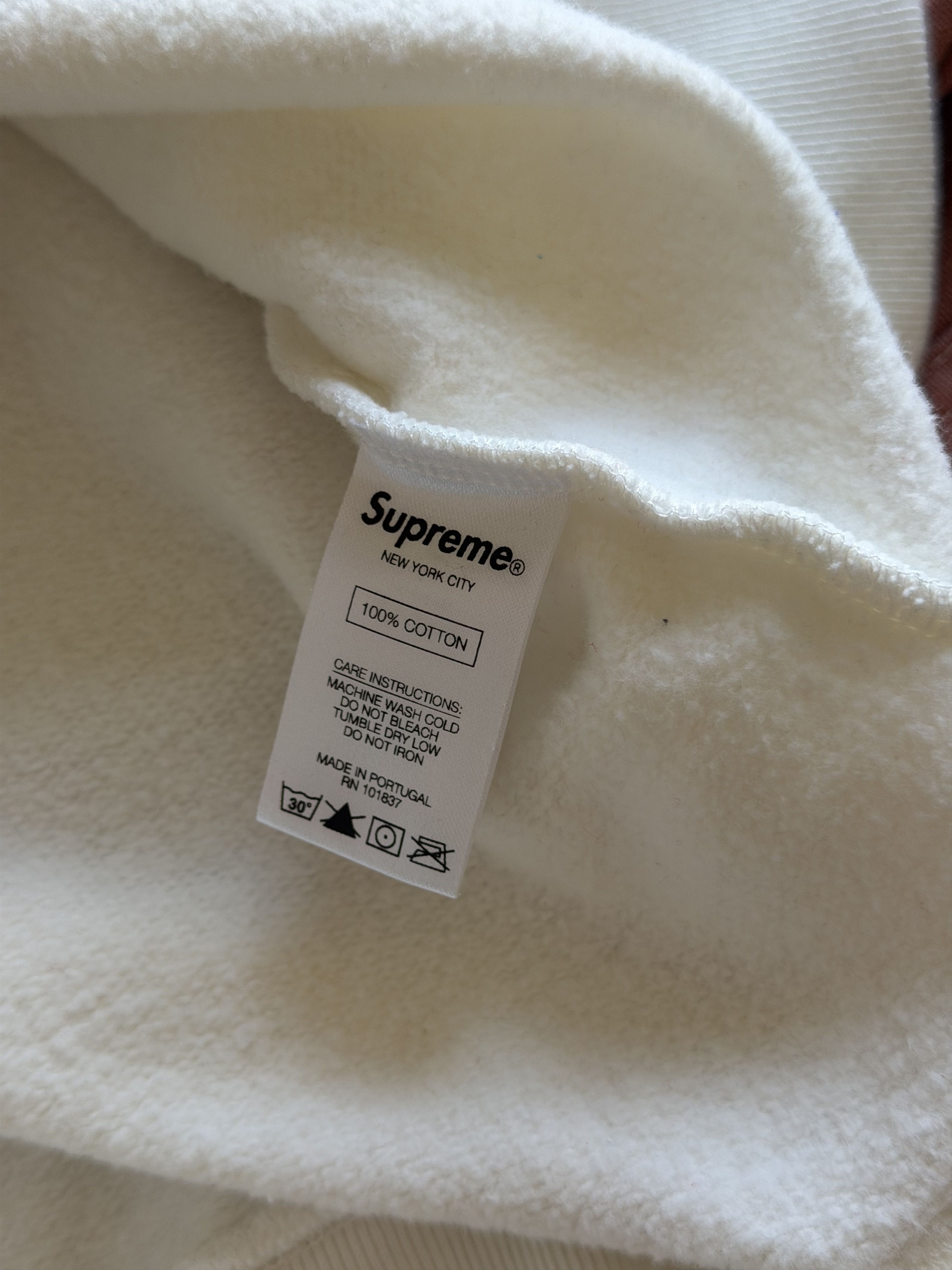Supreme Supreme FW18 Portrait Hoodie in White Size US M / EU 48-50 / 2 - 7 Thumbnail