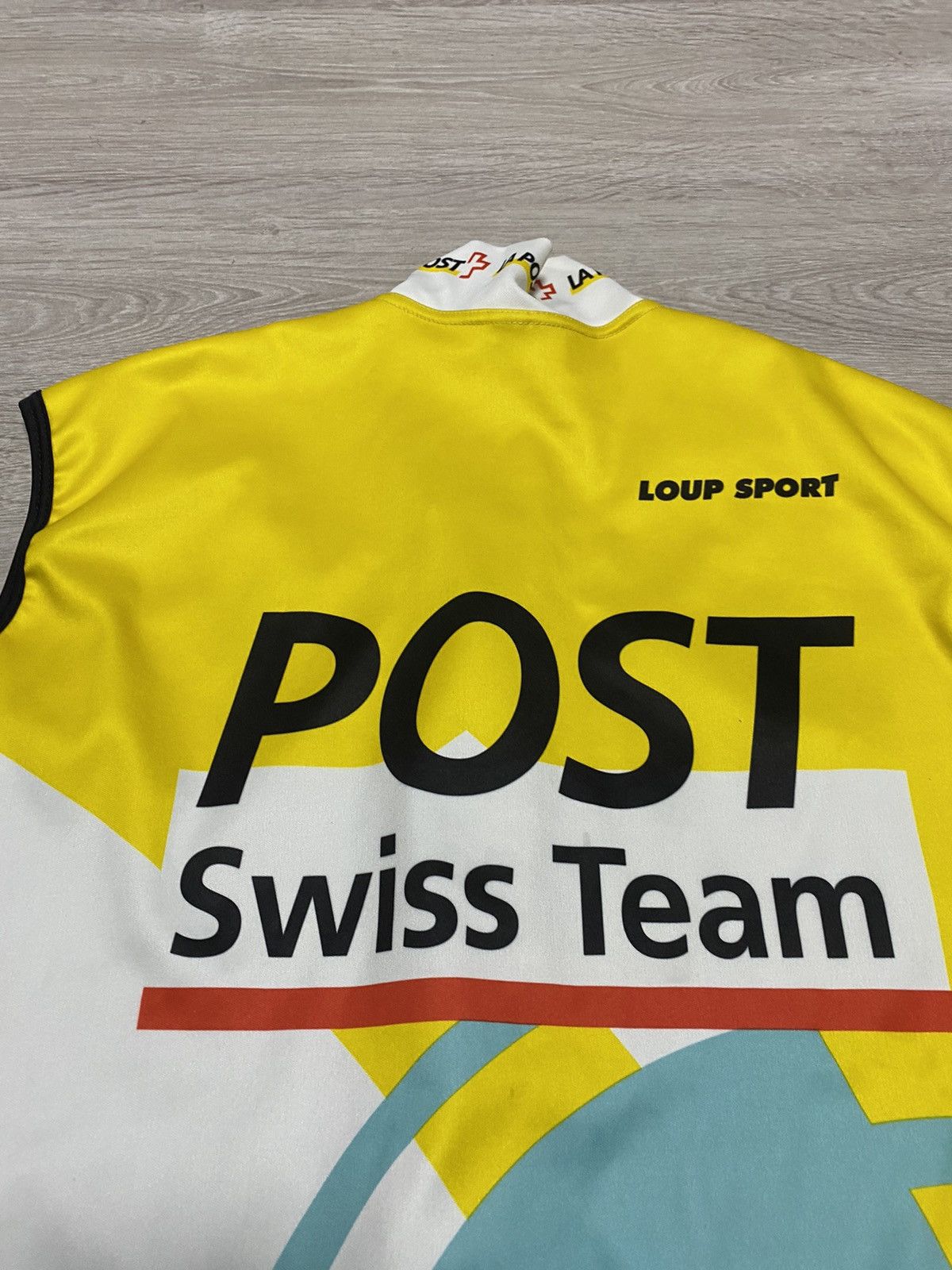 Vintage CIEGI SWISS POST Loup Sport Jersey Cycling Shirt Mens Size US M / EU 48-50 / 2 - 8 Thumbnail