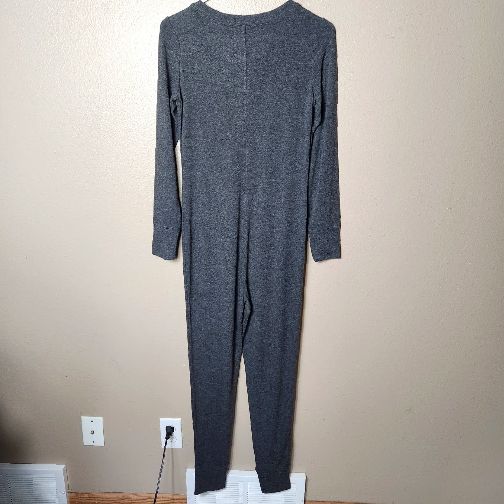 American Eagle Outfitters VINTAGE American Eagle Womens One Piece Romper Union Suit Christmas Pajamas-Size S (NWT) Size 28" / US 6 / IT 42 - 5 Thumbnail