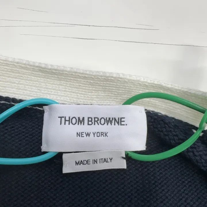 Thom Browne Thom Browne Dog Print Knit Sweater for Women -2507 Size M / US 6-8 / IT 42-44 - 3 Thumbnail