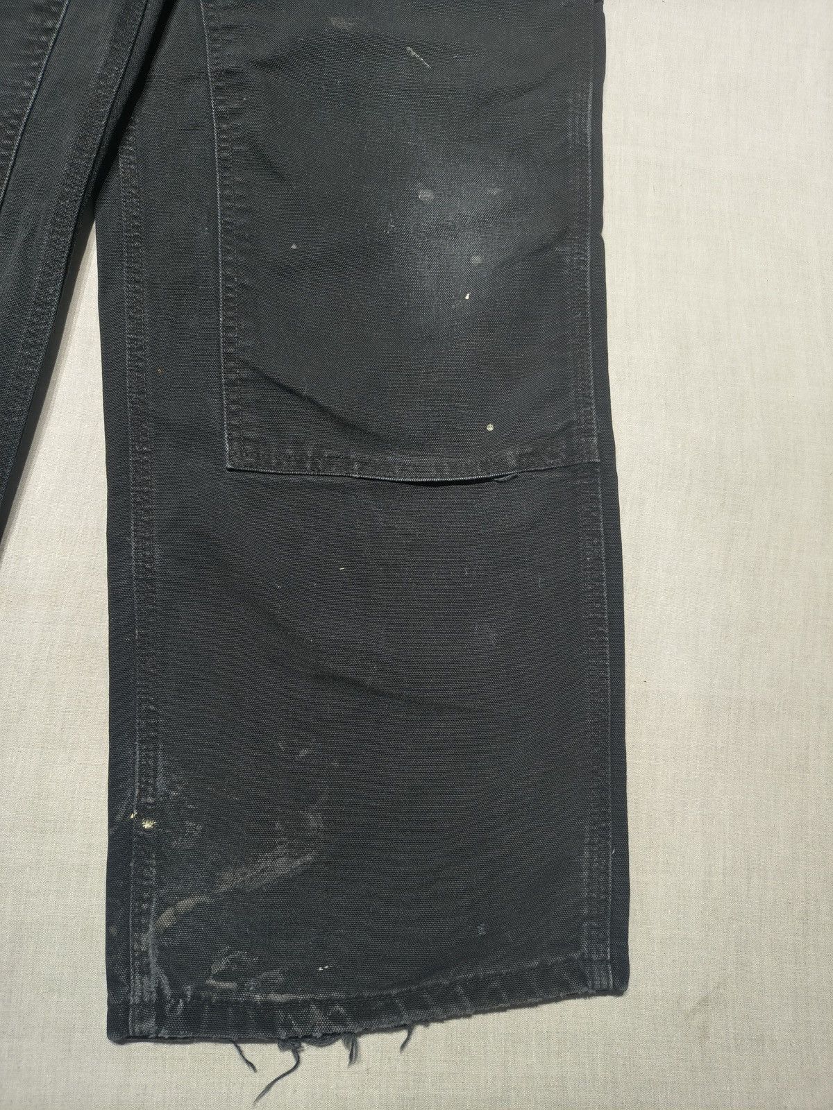 Carhartt DISTRESSED VINTAGE BLACK CARHARTT DOUBLE KNEE DENIM 🪚(016) Size US 34 / EU 50 - 9 Thumbnail