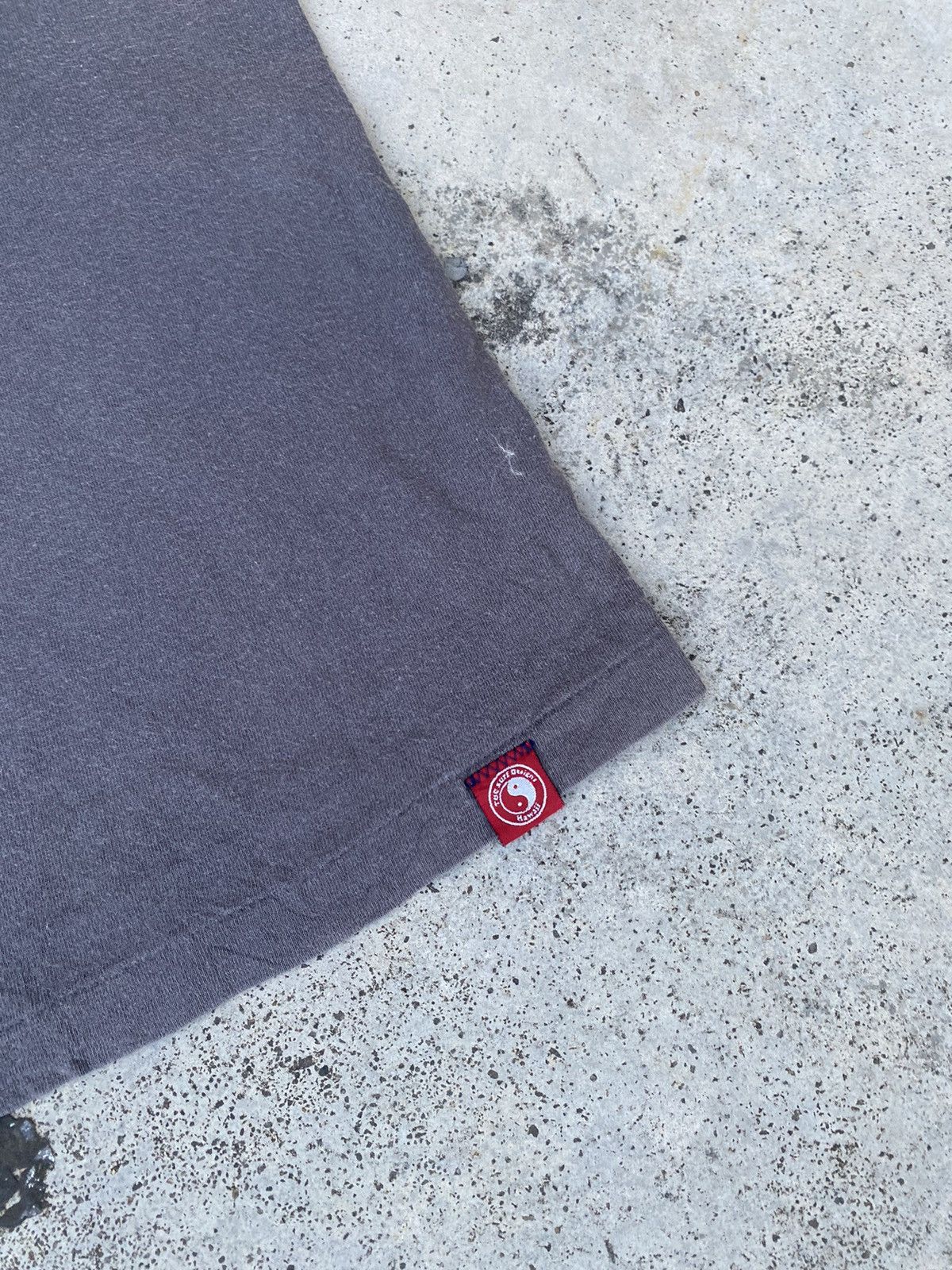 Vintage 🔥Sun Faded Dragon T&C Surf Designs Single Stitch Tees Size US M / EU 48-50 / 2 - 5 Thumbnail