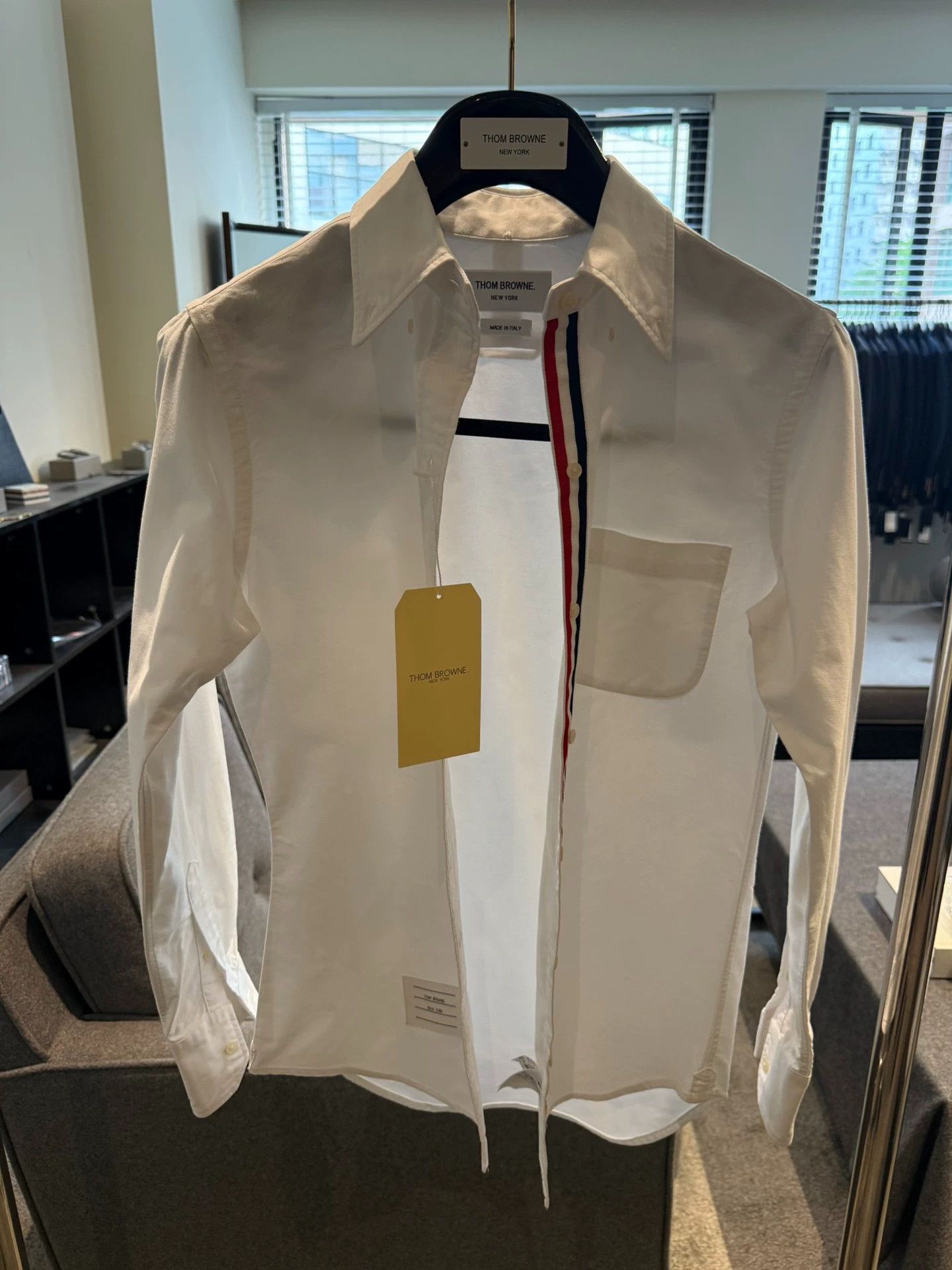 Thom Browne TB Women's Classic Tri-Color Placket White Oxford Shirt 40 Size S / US 4 / IT 40 - 1 Thumbnail