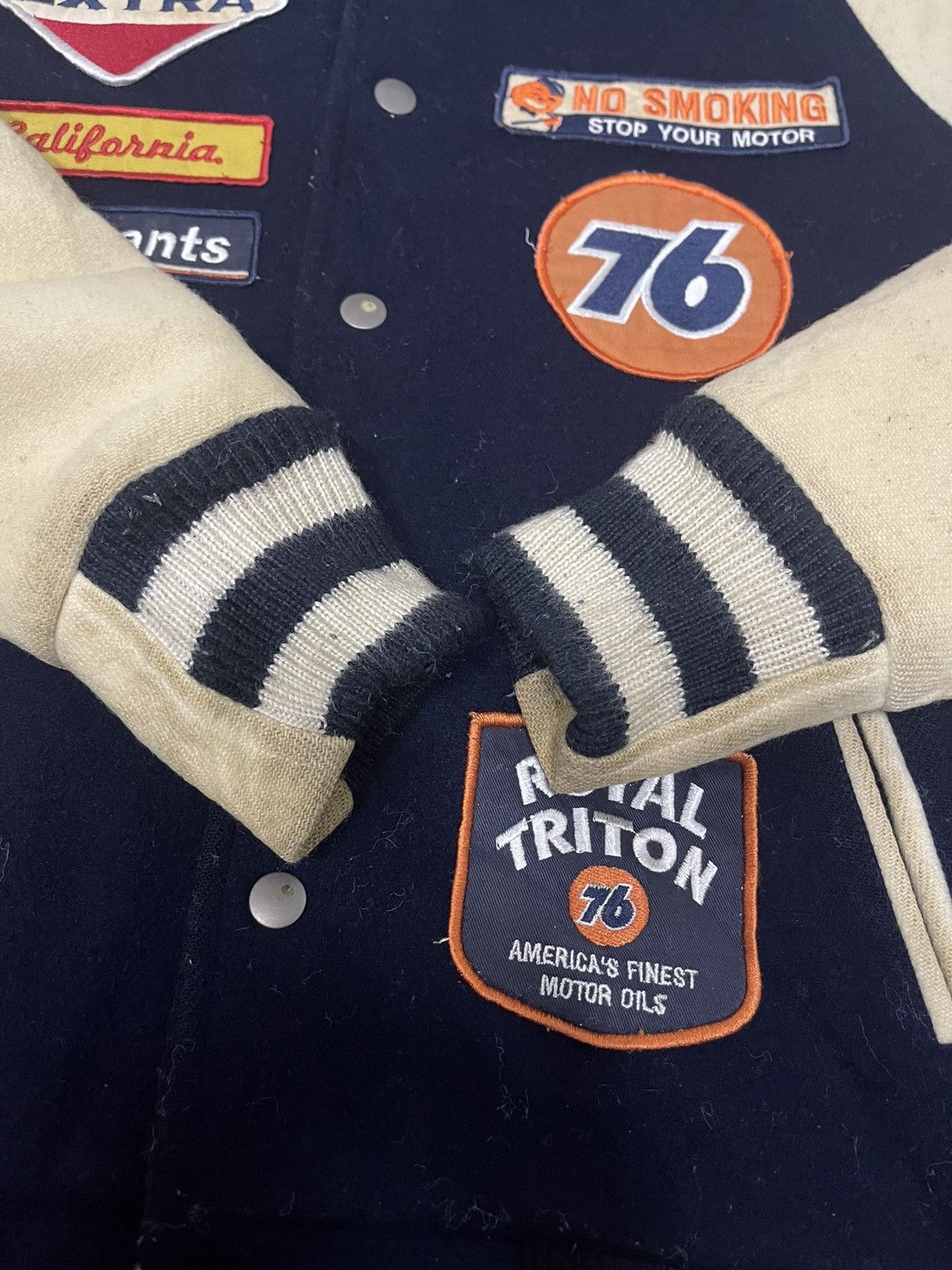 Vintage Vintage 76 Lubricant Wool Varsity Jacket Size US S / EU 44-46 / 1 - 7 Thumbnail