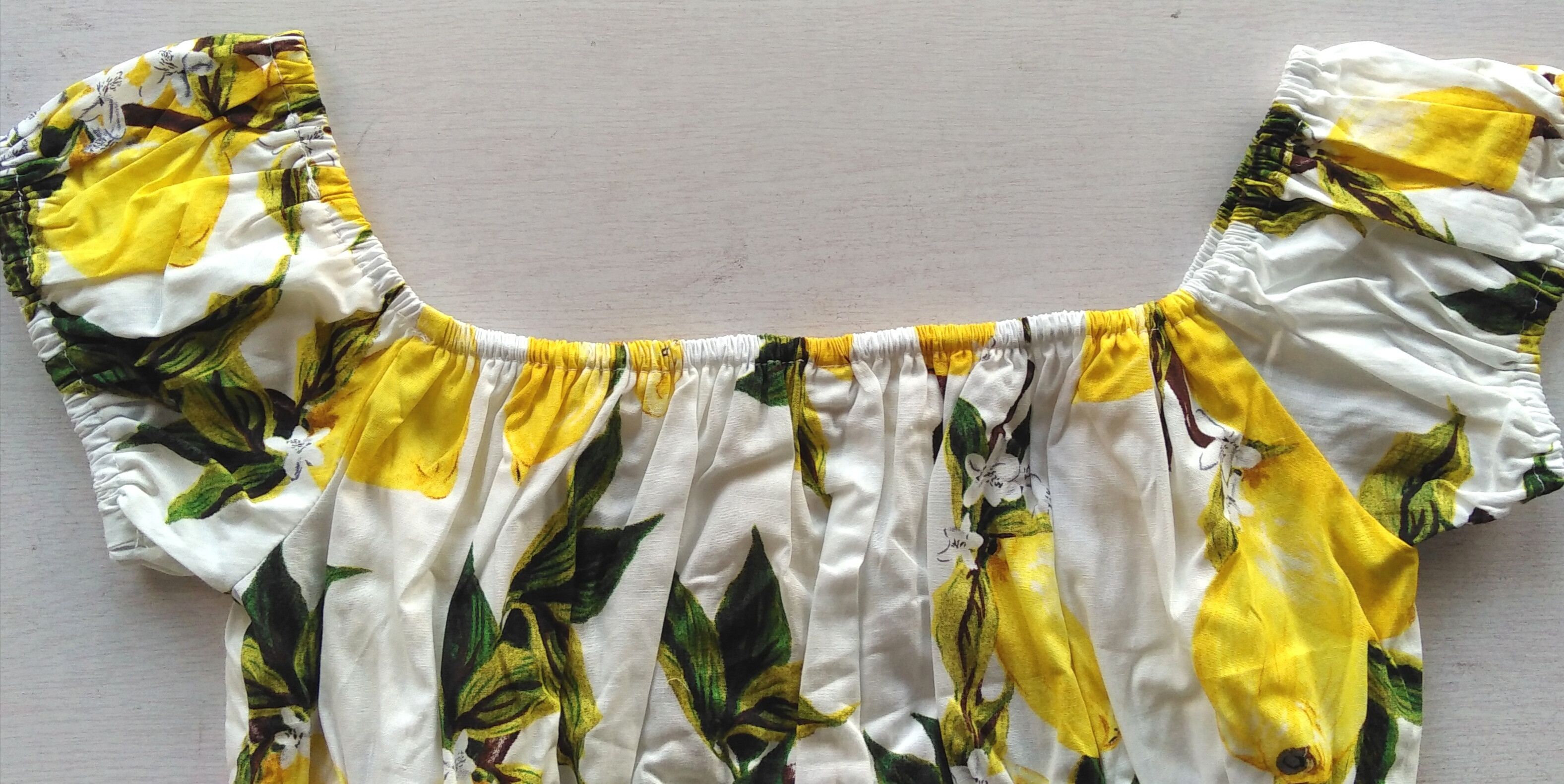 Other Women tops lemon print off shoulder slim fit Size M / US 6-8 / IT 42-44 - 3 Thumbnail