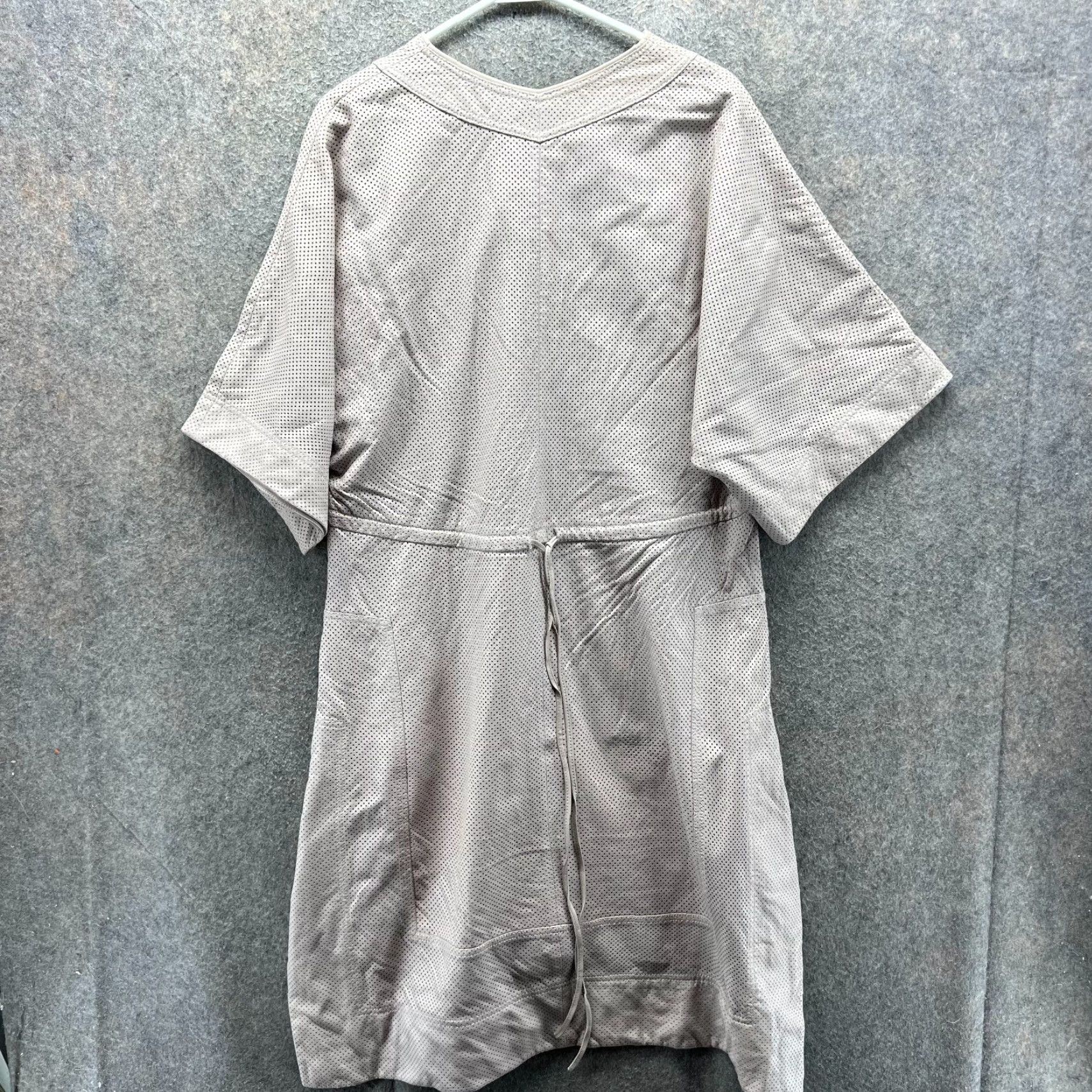 Tory Burch Tory Burch Dress Women Medium Beige Perforated Faux Leather V-Neck Short Sleeve Pencil Sheath Knee Length Vintage No Size 32" / US 10 / IT 46 - 2 Thumbnail