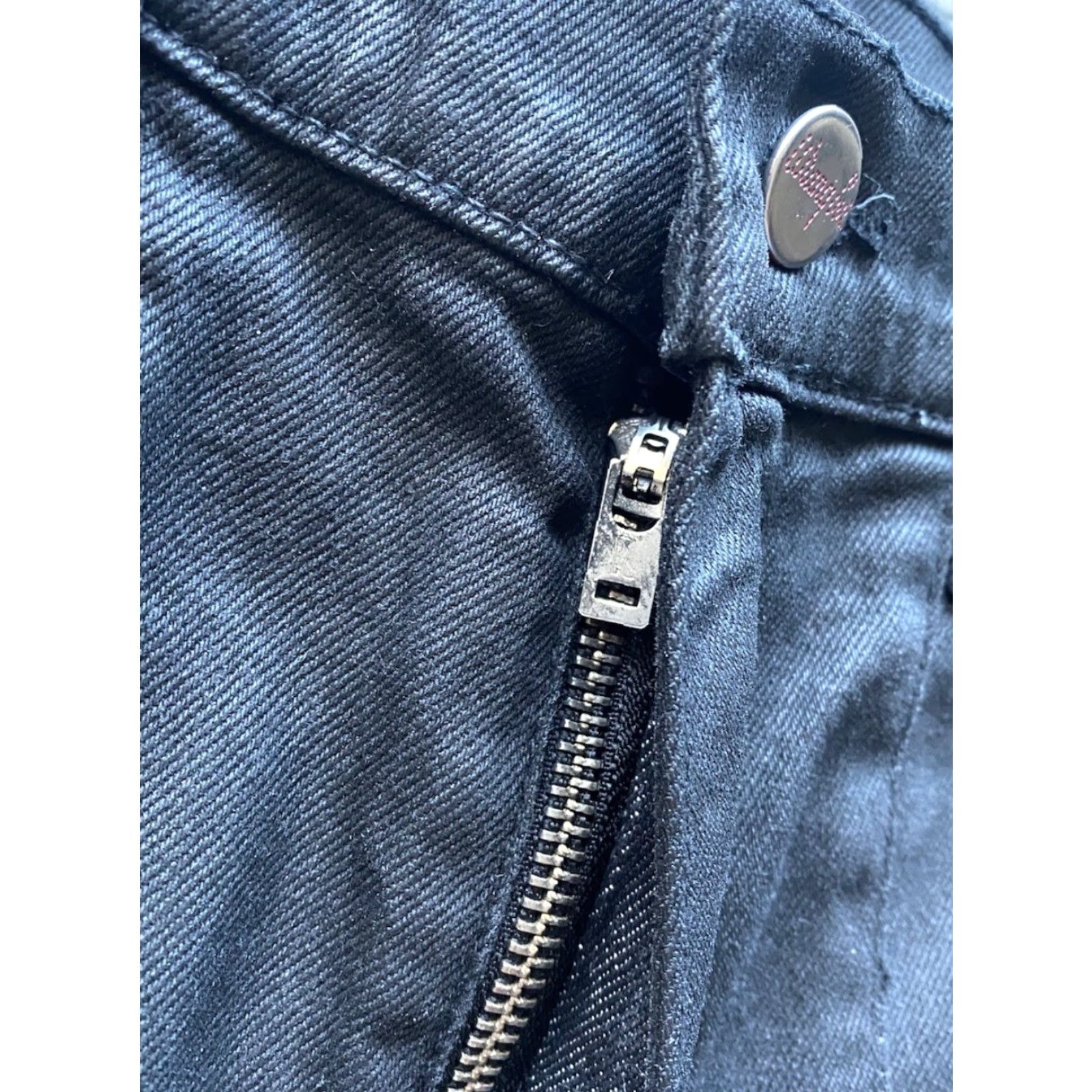 Wrangler Wrangler Pants Women Black 26 Regular 28 26x28 Fender Not New Flaws may be present Size 26" / US 2 / IT 38 - 7 Thumbnail