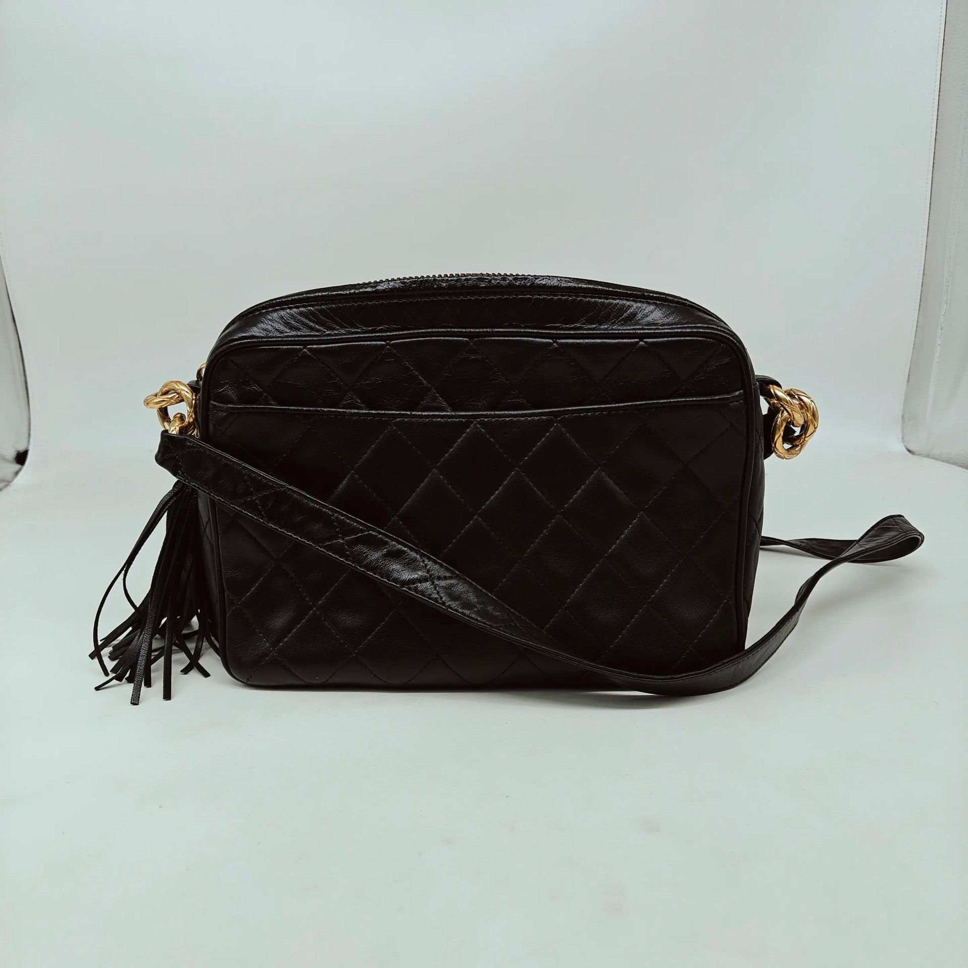 Chanel Pre-loved Bag Very good condition Size ONE SIZE - 1 Thumbnail