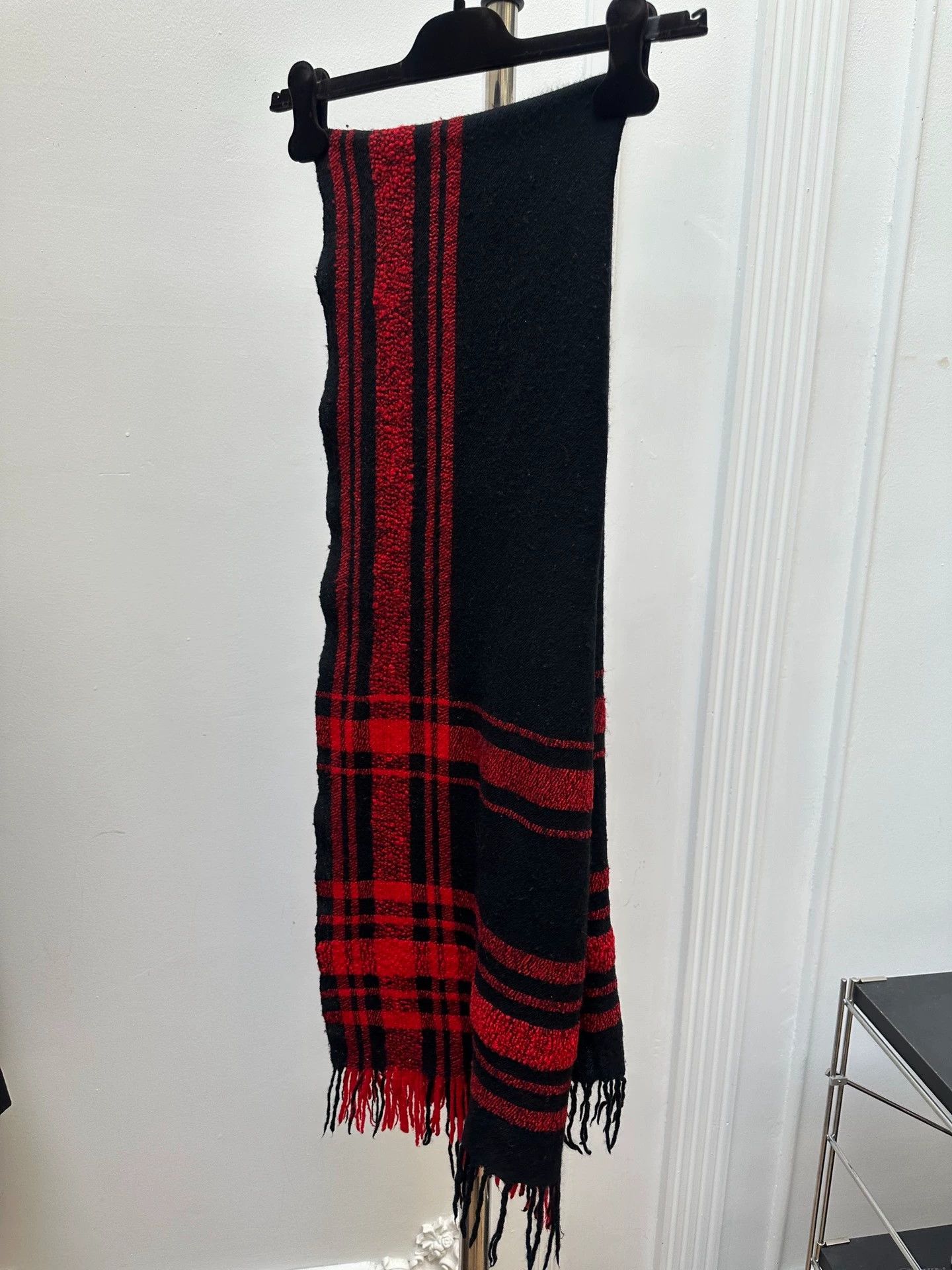 Yohji Yamamoto Yohji Yamamoto Y's Textured Check Black Red Wool Scarf Size ONE SIZE - 5 Thumbnail
