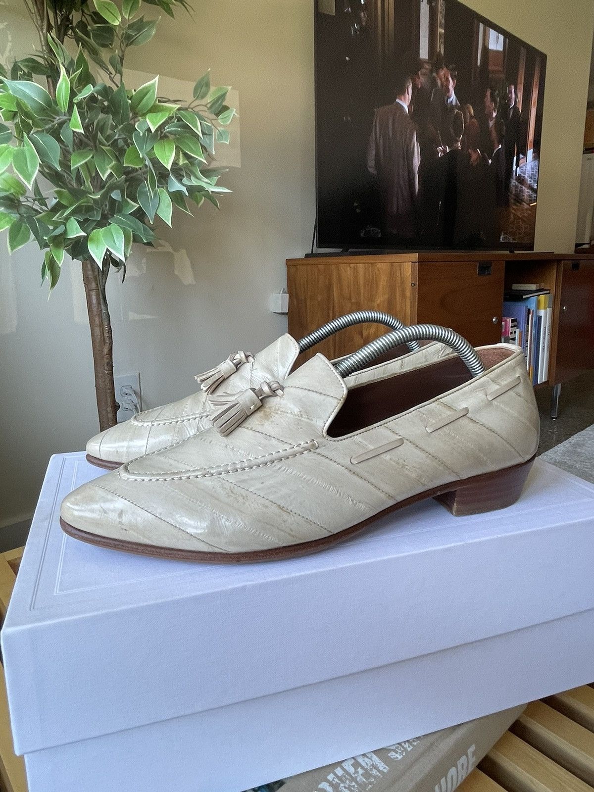 CELINE タッセルローファー 鰻革　イールレザー　39 CELINE タッセルローファー 鰻革 イールレザー 39 - メルカリ