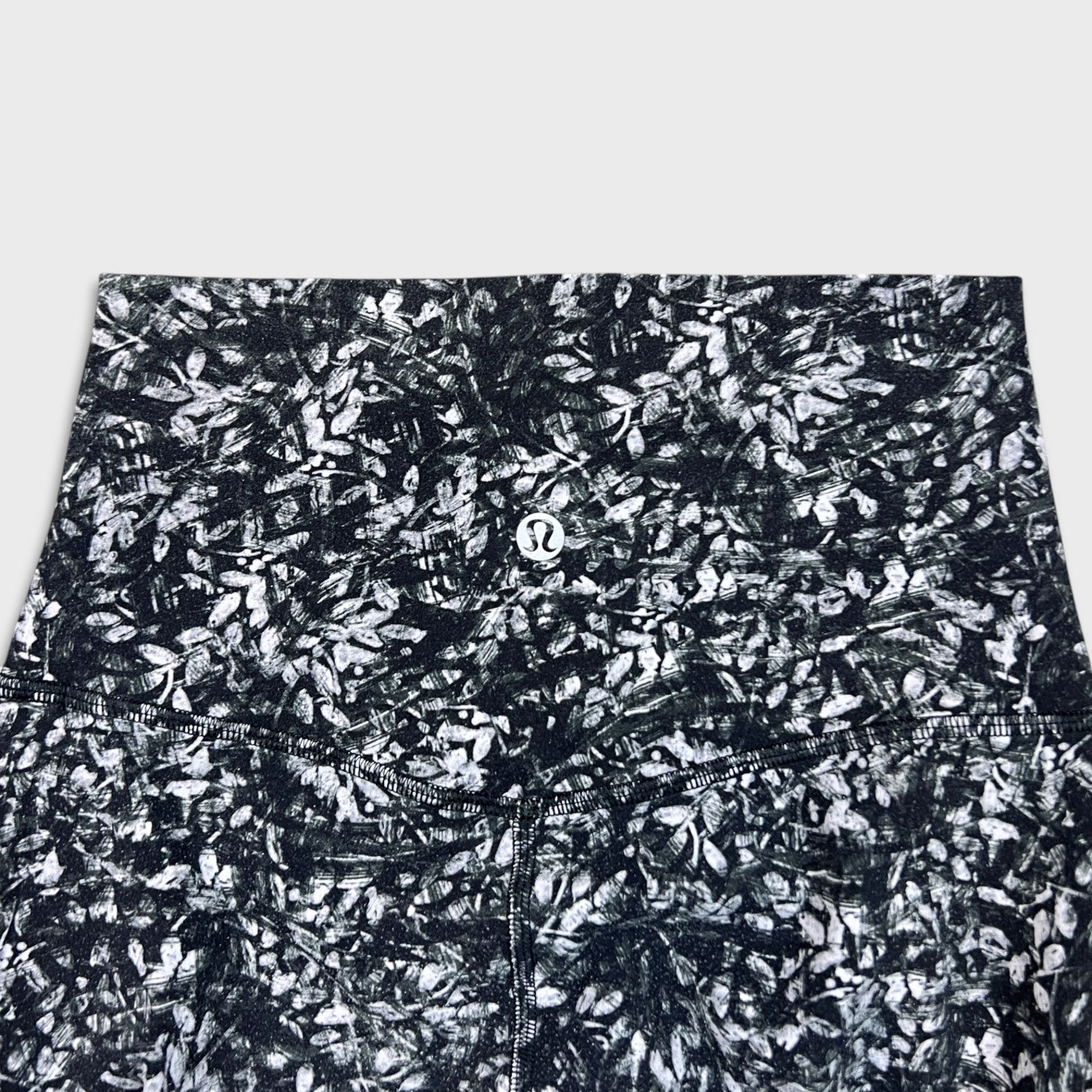 Lululemon Lululemon Align High-Rise Crop 21 Pants Floral Yoga Leggings Size 26" / US 2 / IT 38 - 6 Thumbnail
