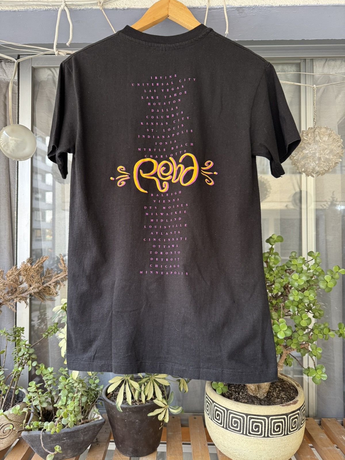 Band Tees Vintage 90’s Reba McEntire tour Size US S / EU 44-46 / 1 - 4 Thumbnail