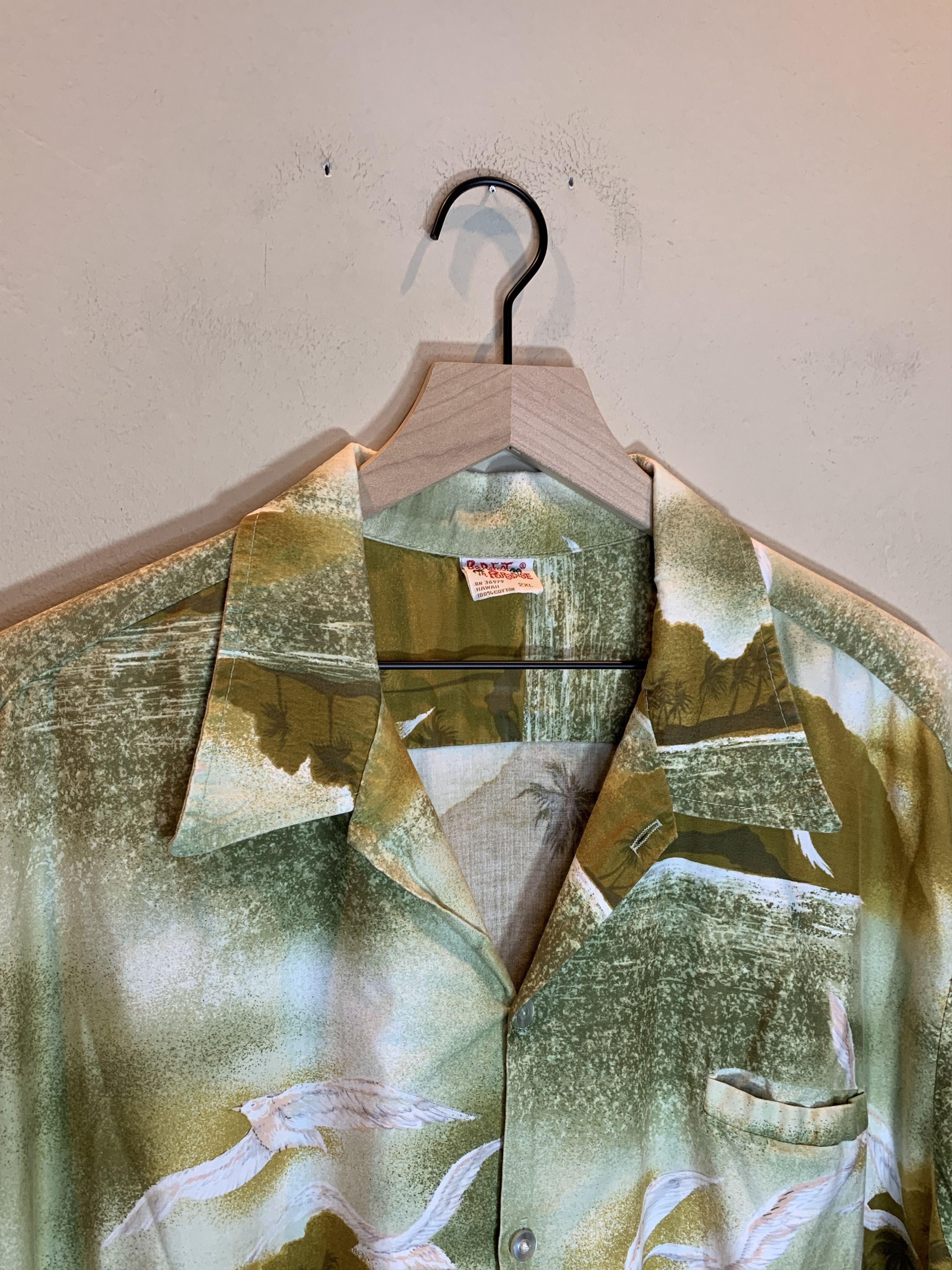 Vintage RARE* Vintage Hawaii Surf Art Barefoot Paradise Button Shirt Size US XXL / EU 58 / 5 - 4 Thumbnail