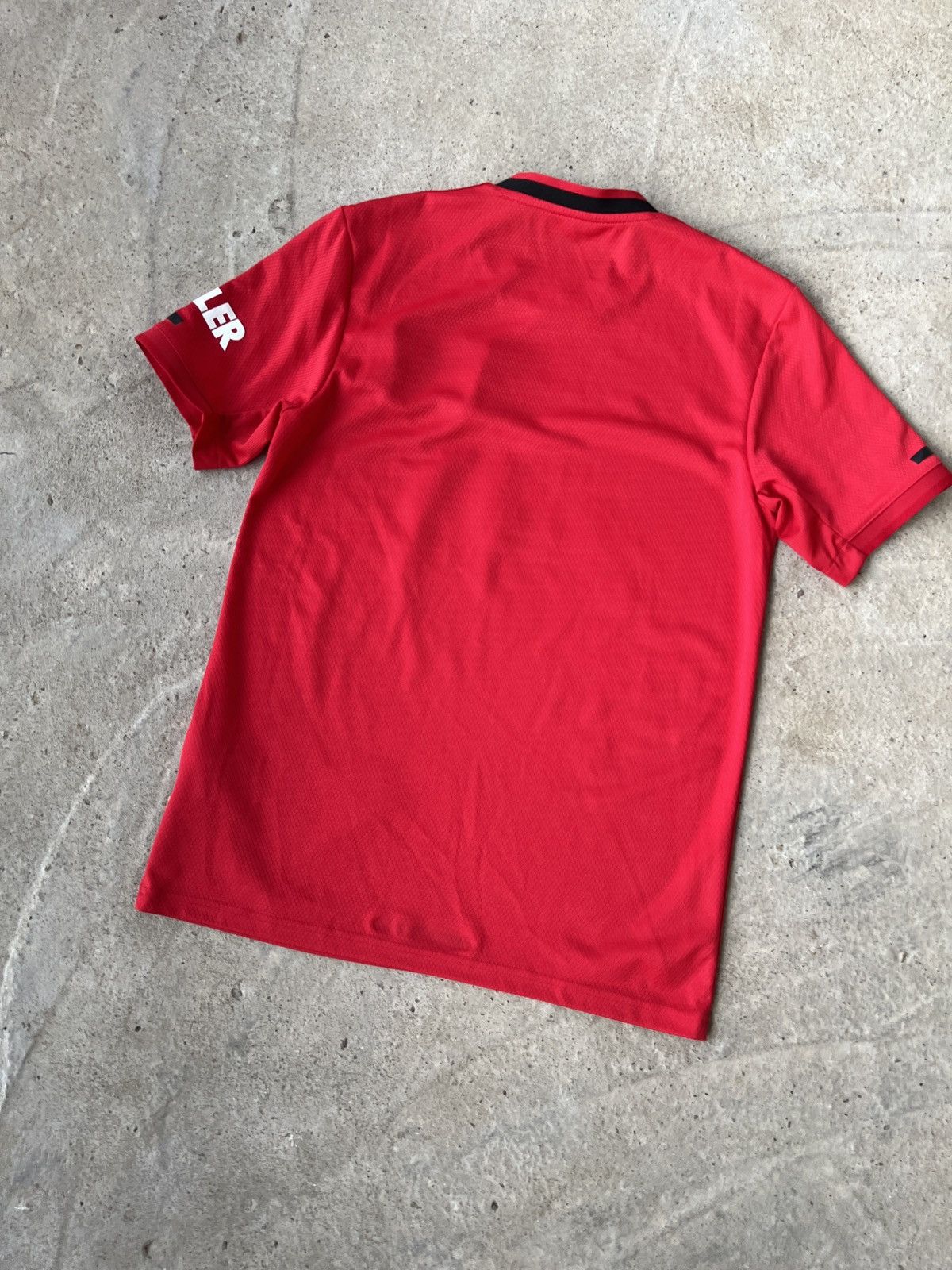 Adidas Adidas Manchester United 2019 Chevrolet Jersey Size US S / EU 44-46 / 1 - 3 Thumbnail