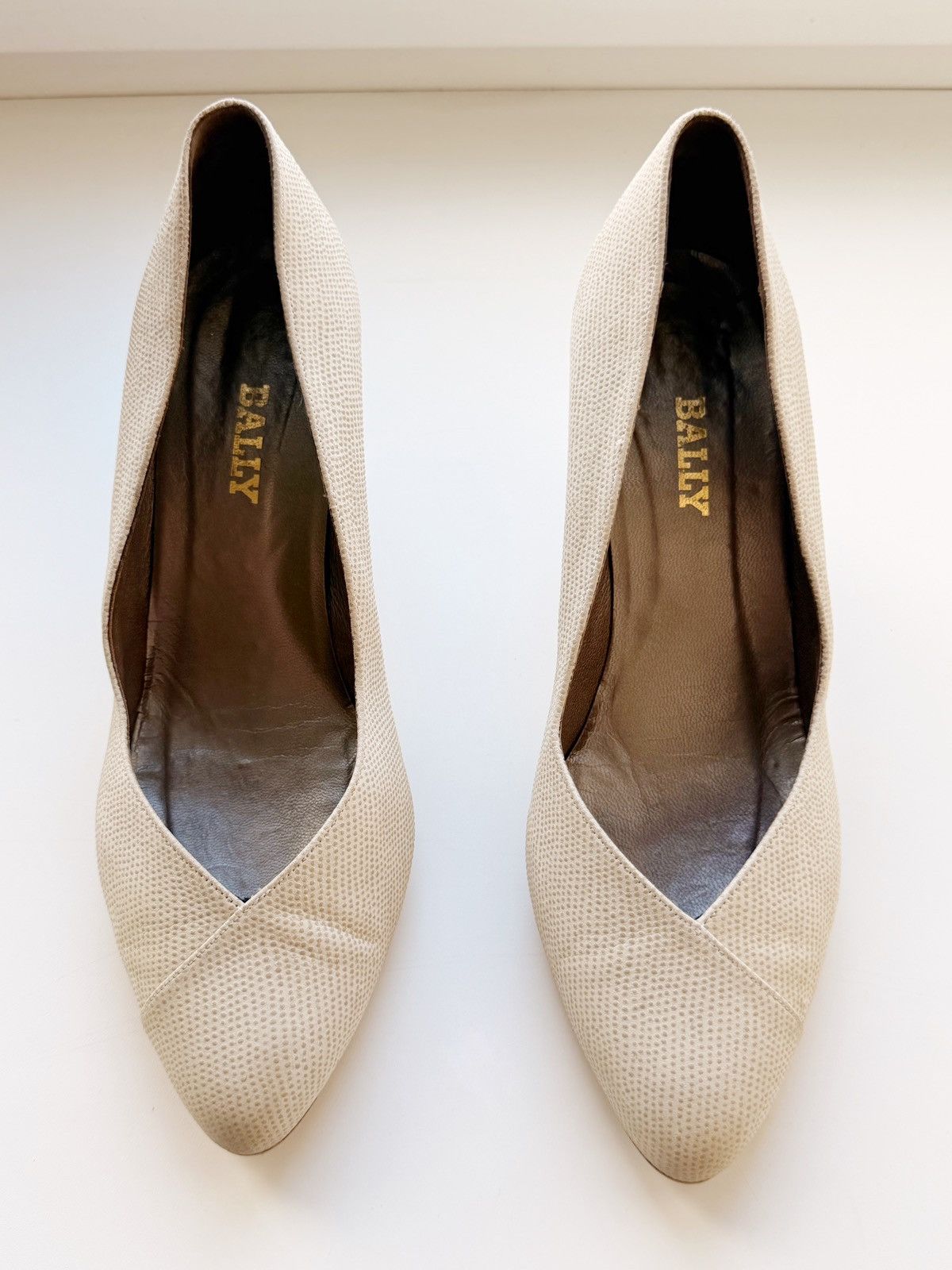Bally Bally Women White Heels Pumps Size 39 Made In England Size US 9 / IT 39 - 2 Thumbnail