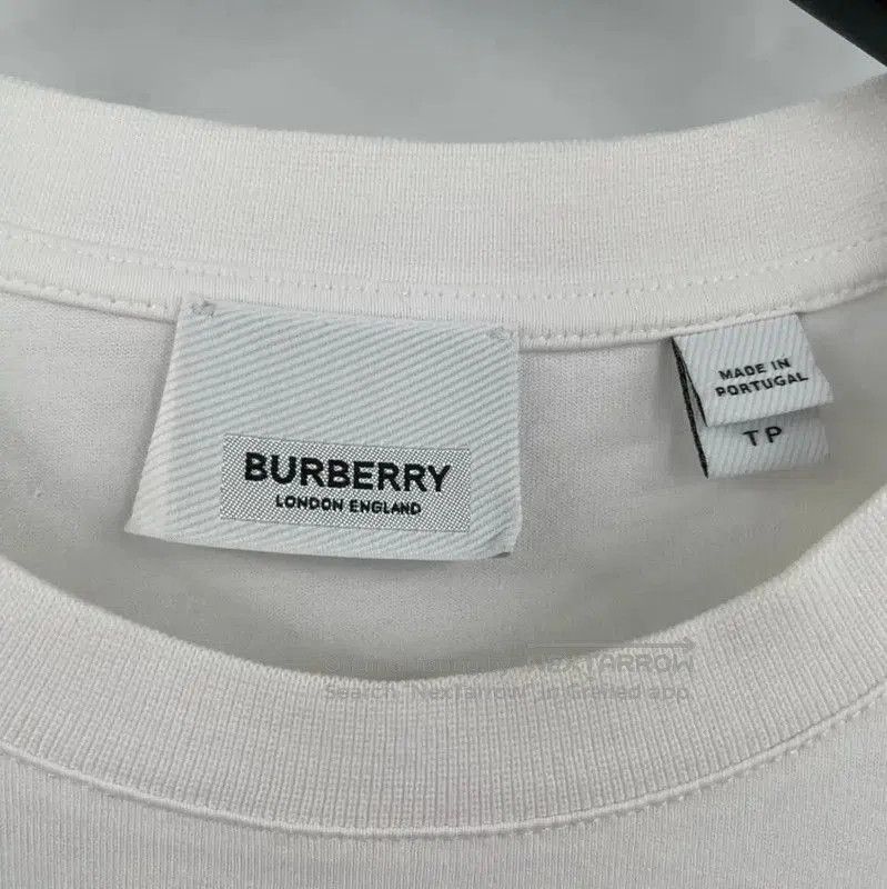 Burberry Burberry White Cotton Short Sleeve T-Shirt. Size US XS / EU 42 / 0 - 4 Thumbnail