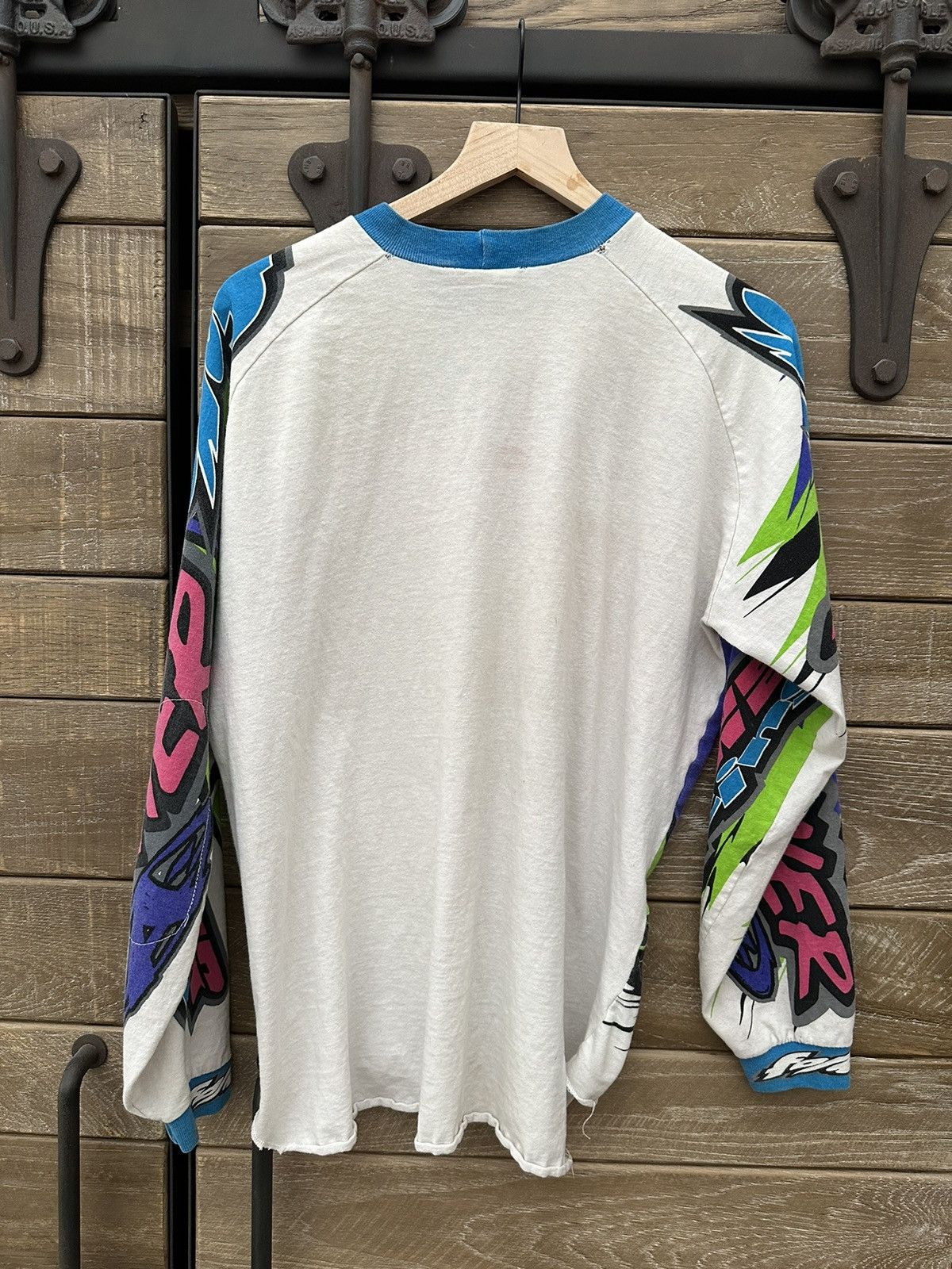 Vintage AMAZING RARE Vintage 90s " Answer Force " Neon Long Sleeve Size US L / EU 52-54 / 3 - 11 Thumbnail