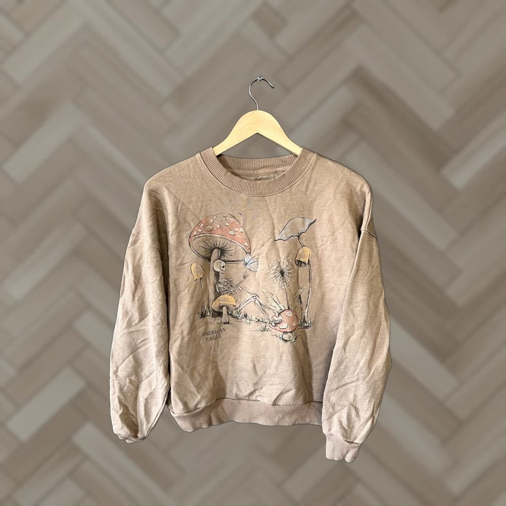 American Eagle Outfitters VINTAGE American Eagle Womens Brown Skull Long Sleeve Pullover Sweatshirt Size Small Size S / US 4 / IT 40 - 1 Thumbnail