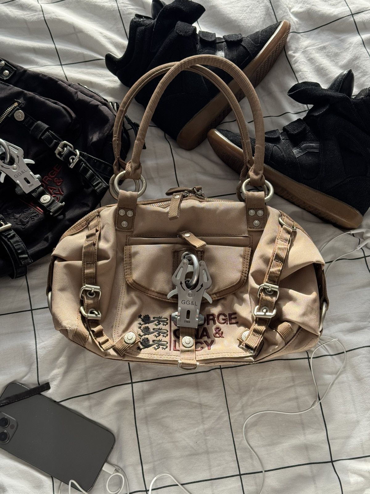 George Gina & Lucy Very Rare George Gina & lucy Y2k Alyx Bag Crossbody Handbag Size ONE SIZE - 1 Thumbnail
