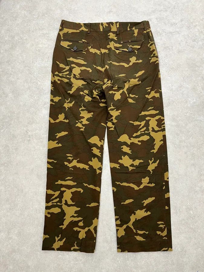 Dries Van Noten Dries Van Noten Camo Green Pants Size US 33 - 8 Thumbnail