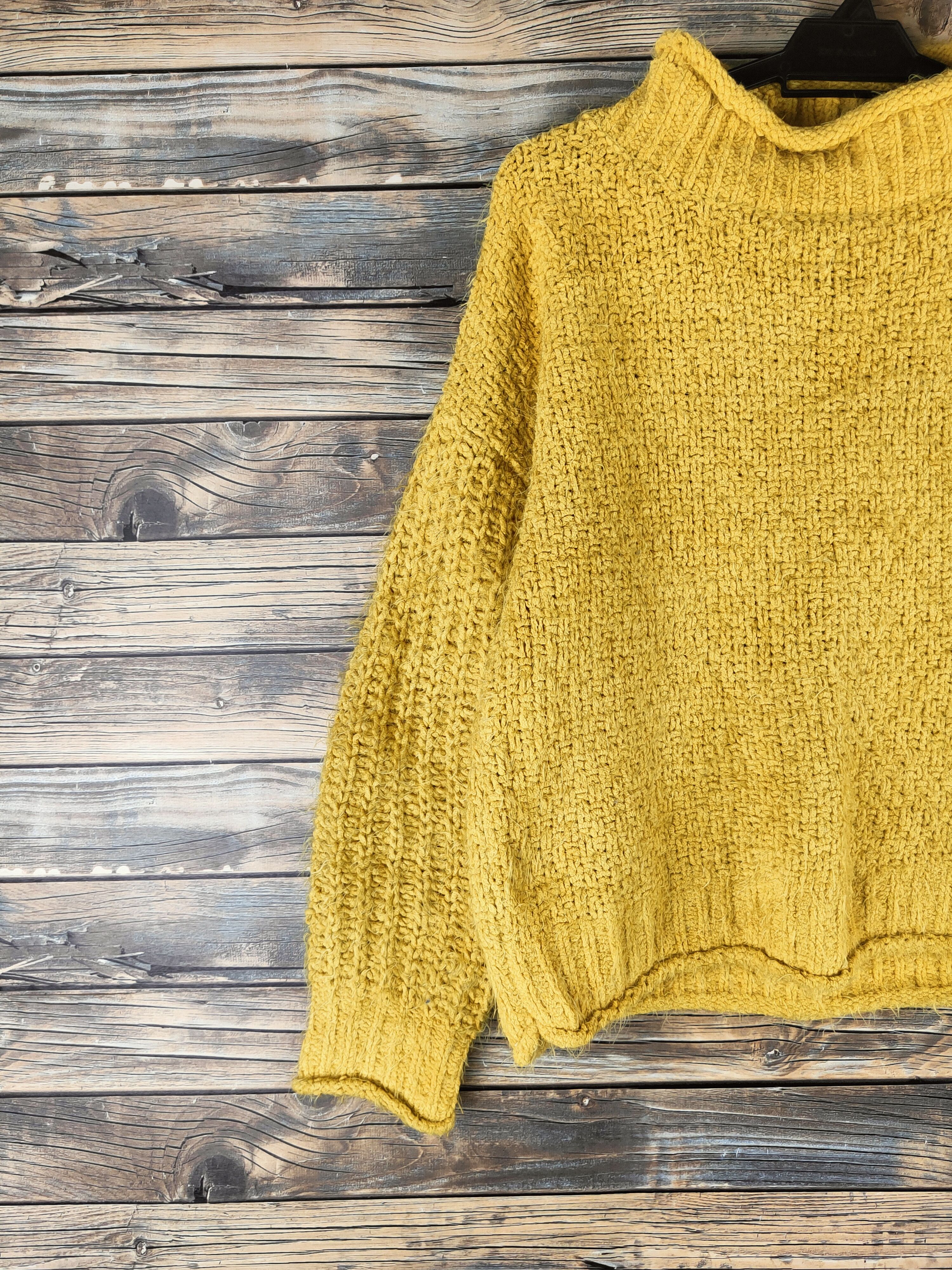Japanese Brand DL Chez Toi Yellow Fur Mohair Knitwear #46-457 Size M / US 6-8 / IT 42-44 - 3 Thumbnail