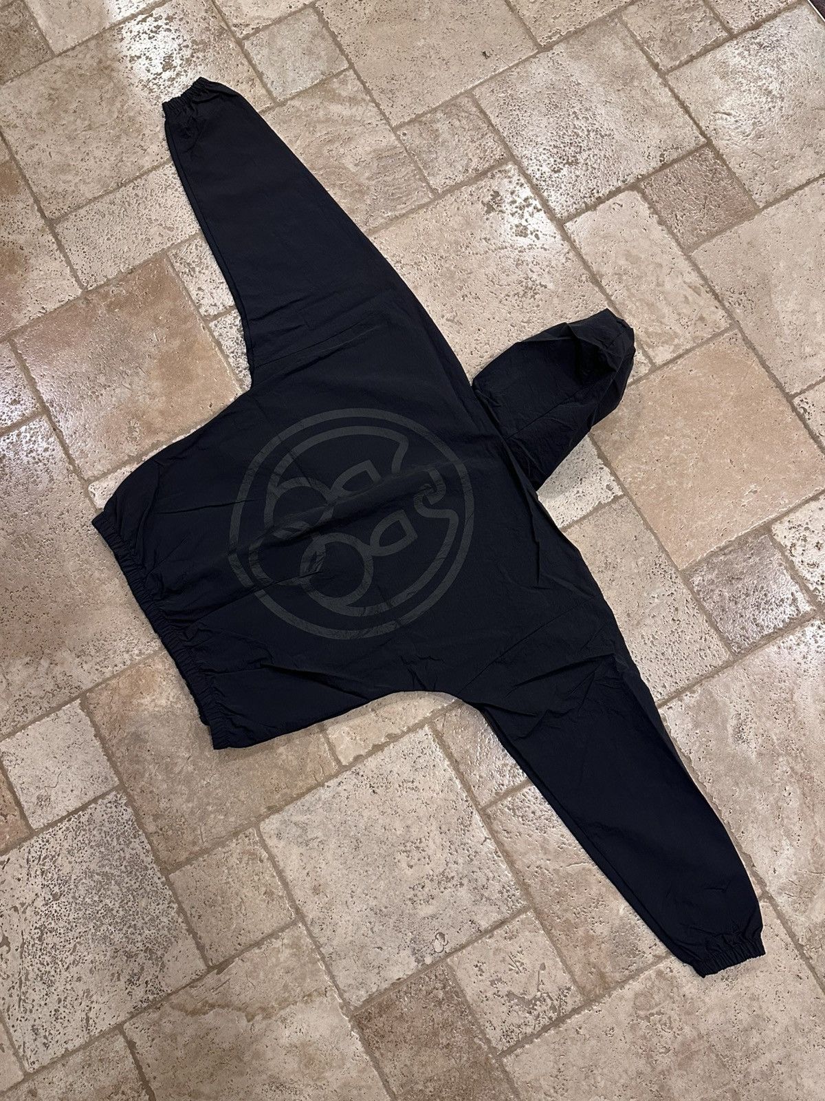 Yeezy Yeezy WB-01 04 Logo Black Windbreaker Nylon Zip Jacket Size US S / EU 44-46 / 1 - 9 Thumbnail