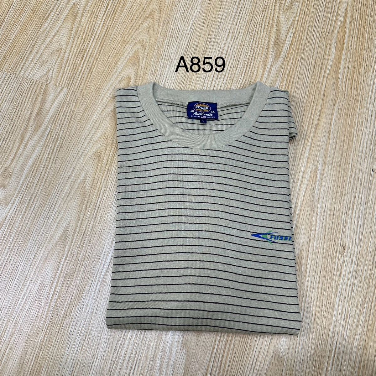 Fossil 80s Fossil Stripe Vintage TShirt A859 Size US M / EU 48-50 / 2 - 11 Thumbnail