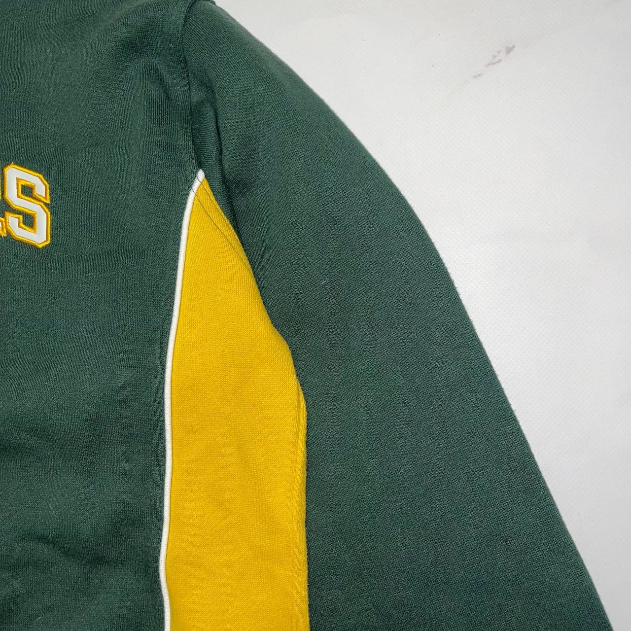 Vintage Vintage Bay Packers Sweatshirt Mens SZ L Green Majestic NFL Size US S / EU 44-46 / 1 - 13 Thumbnail