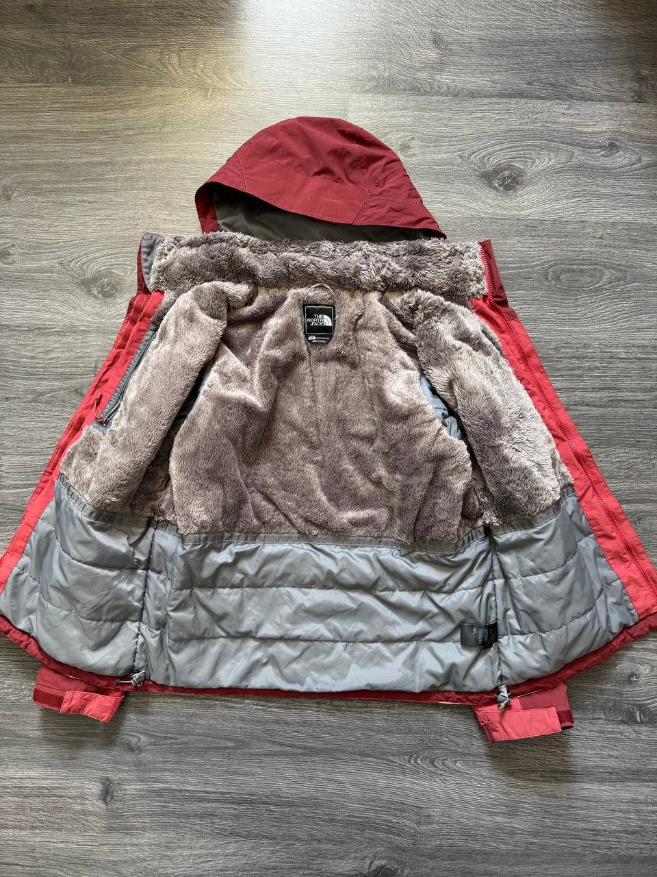 The North Face The North Face HyVent Hooded Rain Jacket Hiking Outdoors Size S / US 4 / IT 40 - 11 Thumbnail