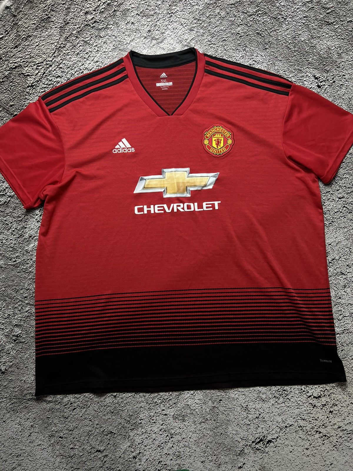 Adidas 2018-2019 Manchester United adidas jersey 2-3XL Size US XXL / EU 58 / 5 - 1 Thumbnail