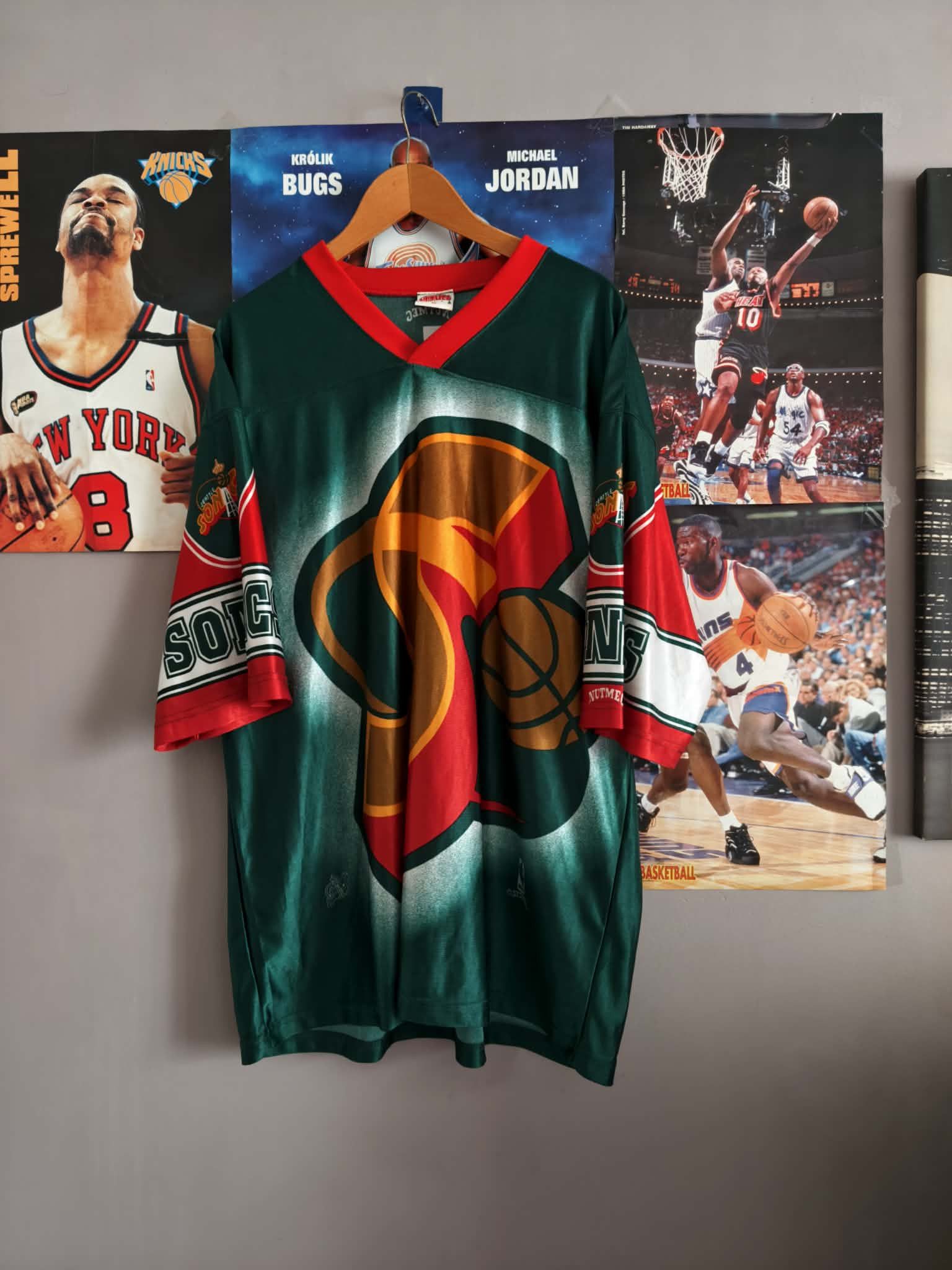 Nutmeg 90s Vintage NBA Seattle SuperSonics Nutmeg Mills AOP Jersey