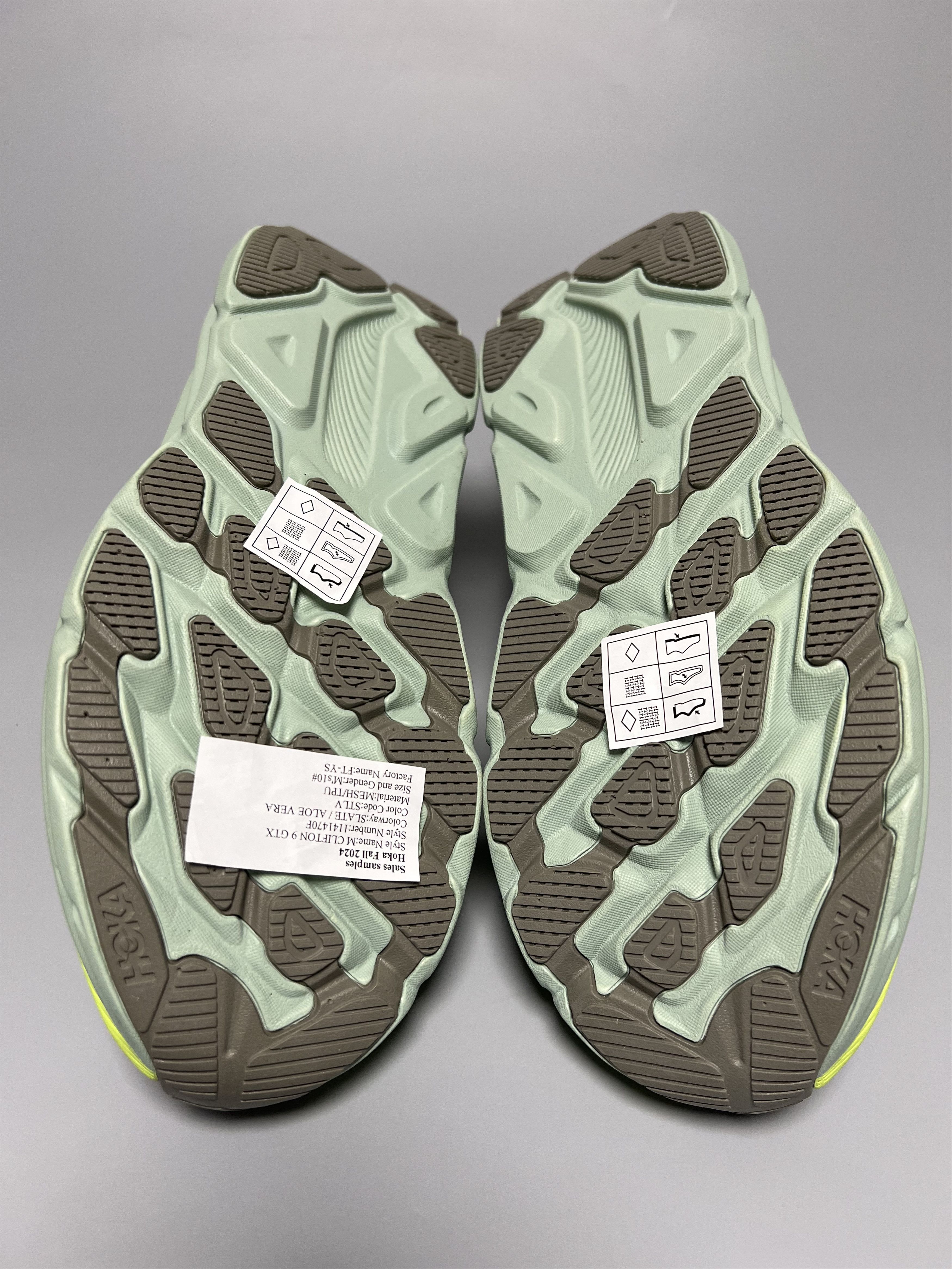 Goretex × Hoka 10D Sample Hoka One One Clifton 9 GTX Running Shoes Size US 10 / EU 43 - 15 Thumbnail