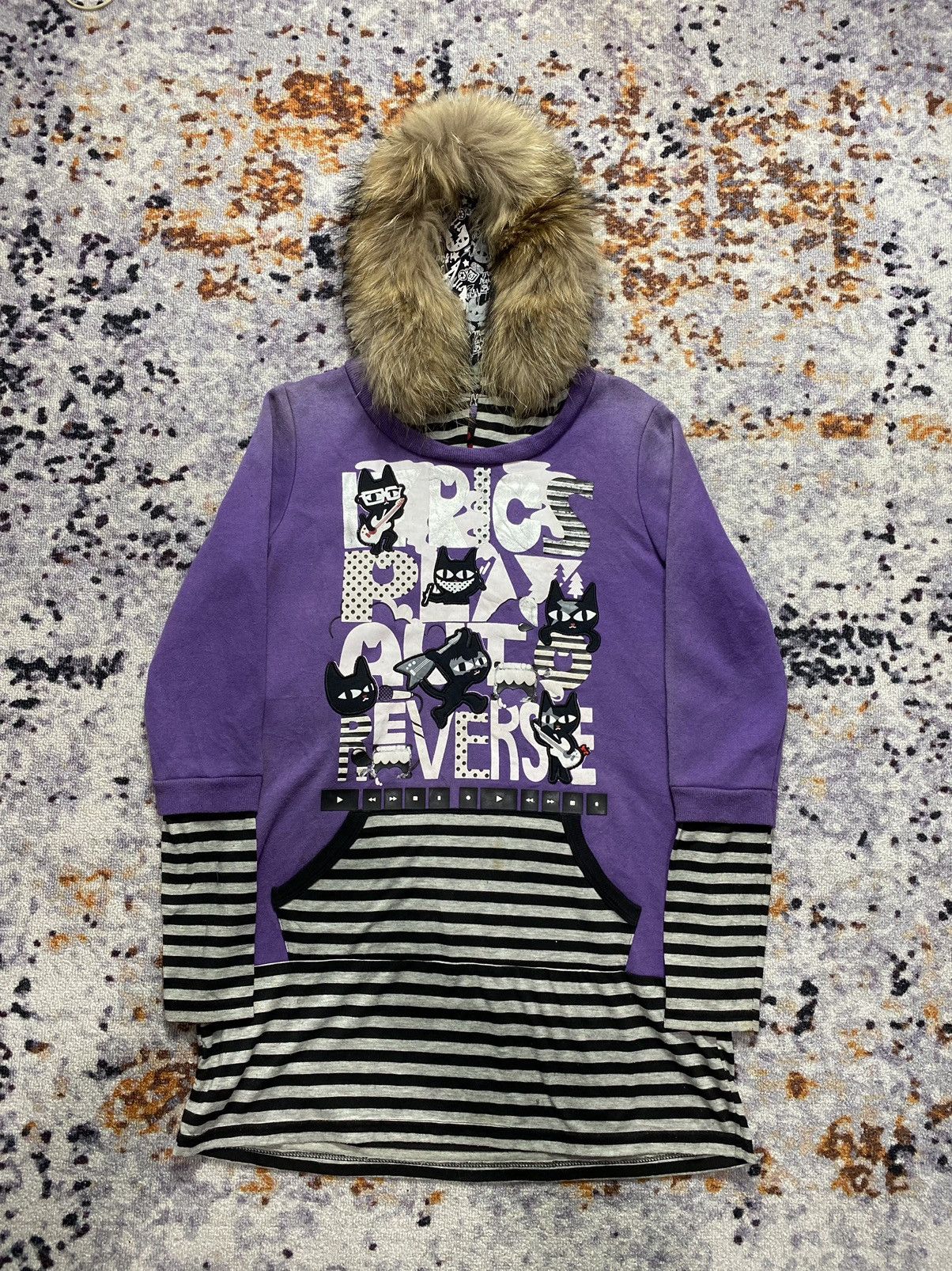 Japanese Brand CRAZY FADED AZONA A02 GIRLS FUR HOODIE Size US S / EU 44-46 / 1 - 1 Thumbnail