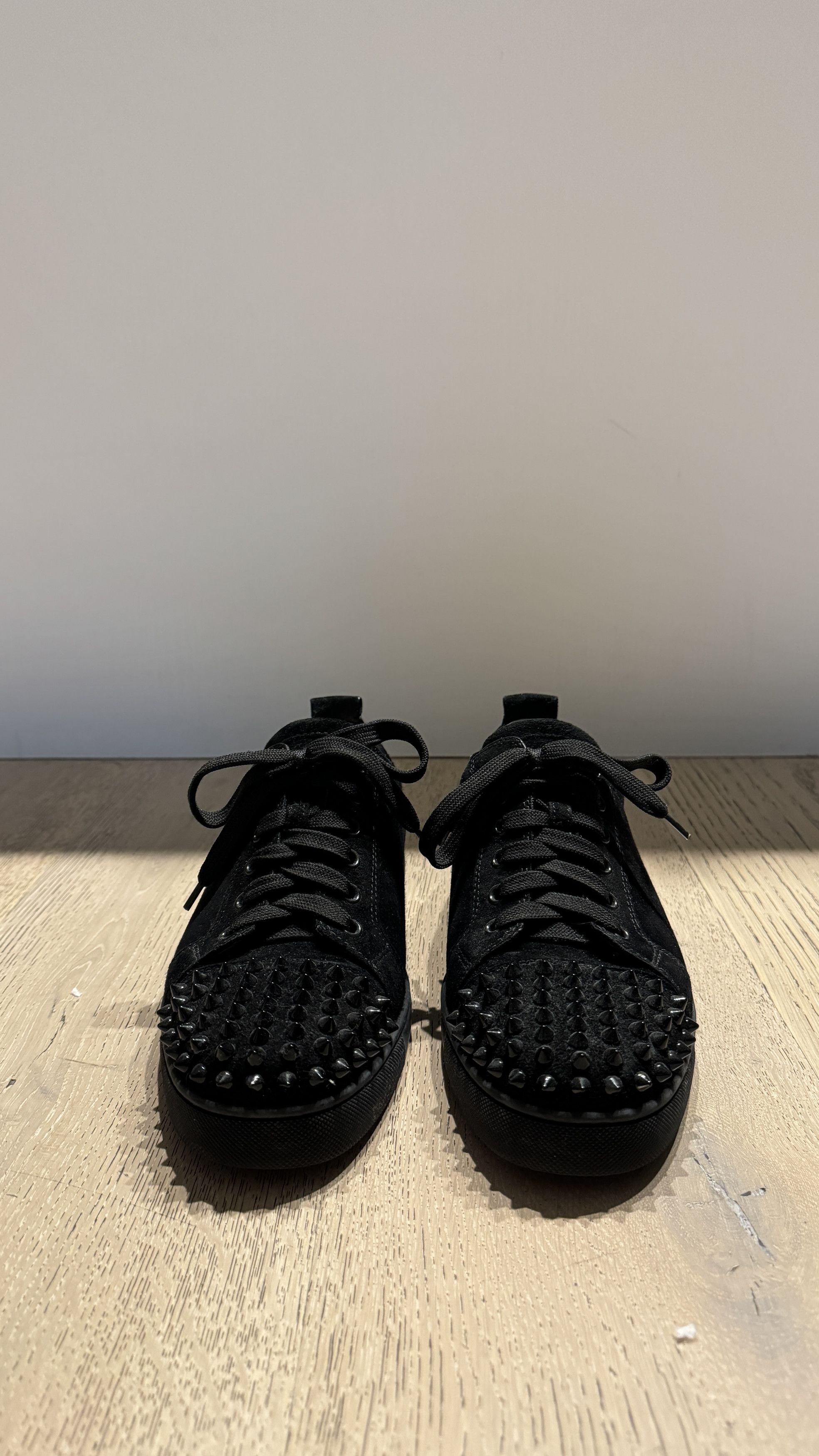 Christian Louboutin Louis Junior Spikes Size US 7 / EU 40 - 2 Thumbnail
