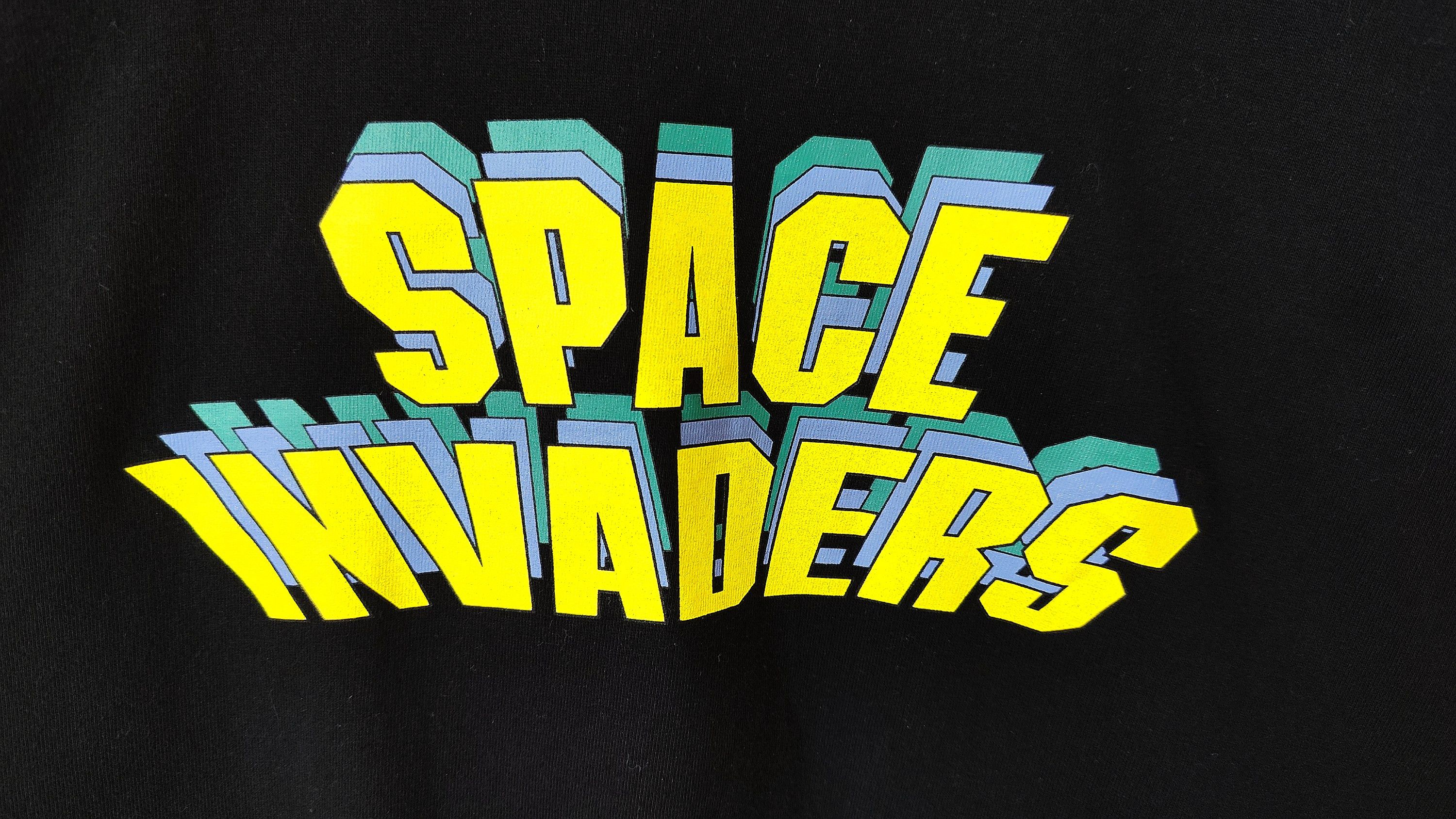 Japanese Brand Medicom Toy Space Invaders RARE Taito Official Longsleeve Size US S / EU 44-46 / 1 - 3 Thumbnail