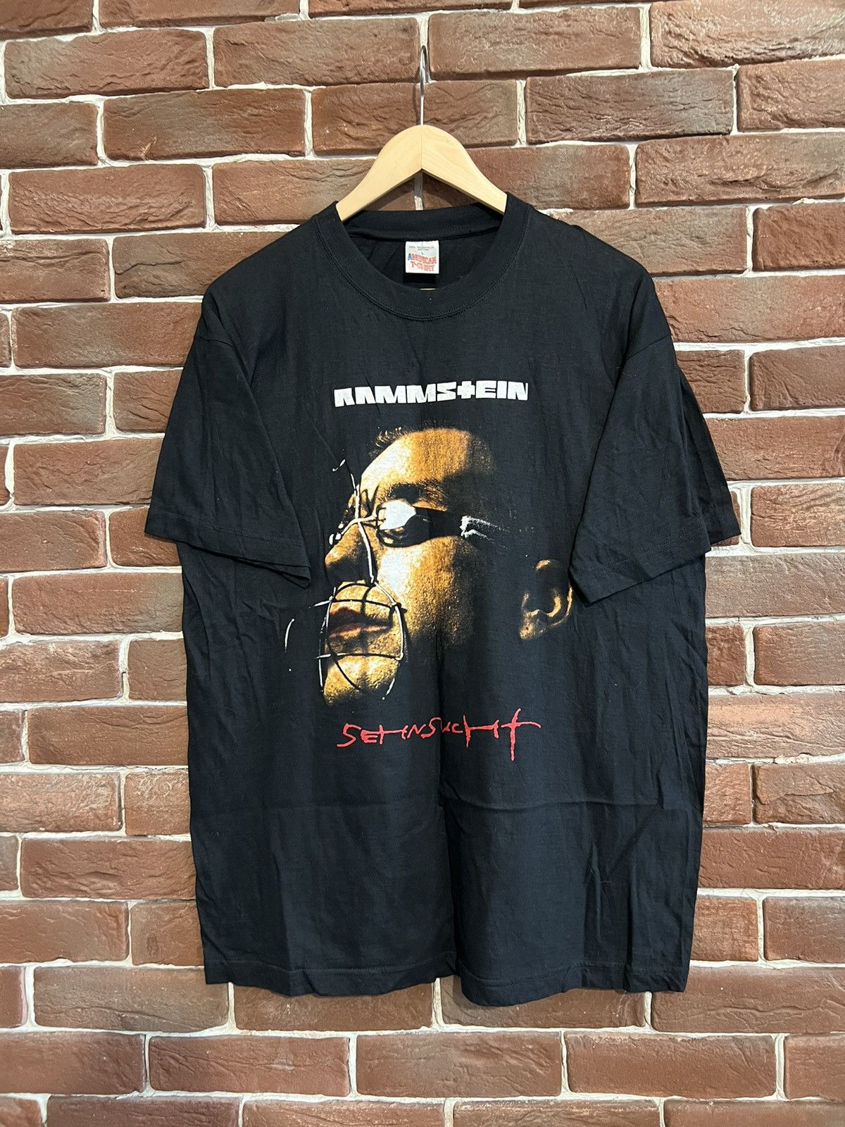 Band Tees Rare 00s Rammstein Sehnsucht German Metal Rock Y2K T-shirt Size US L / EU 52-54 / 3 - 1 Thumbnail