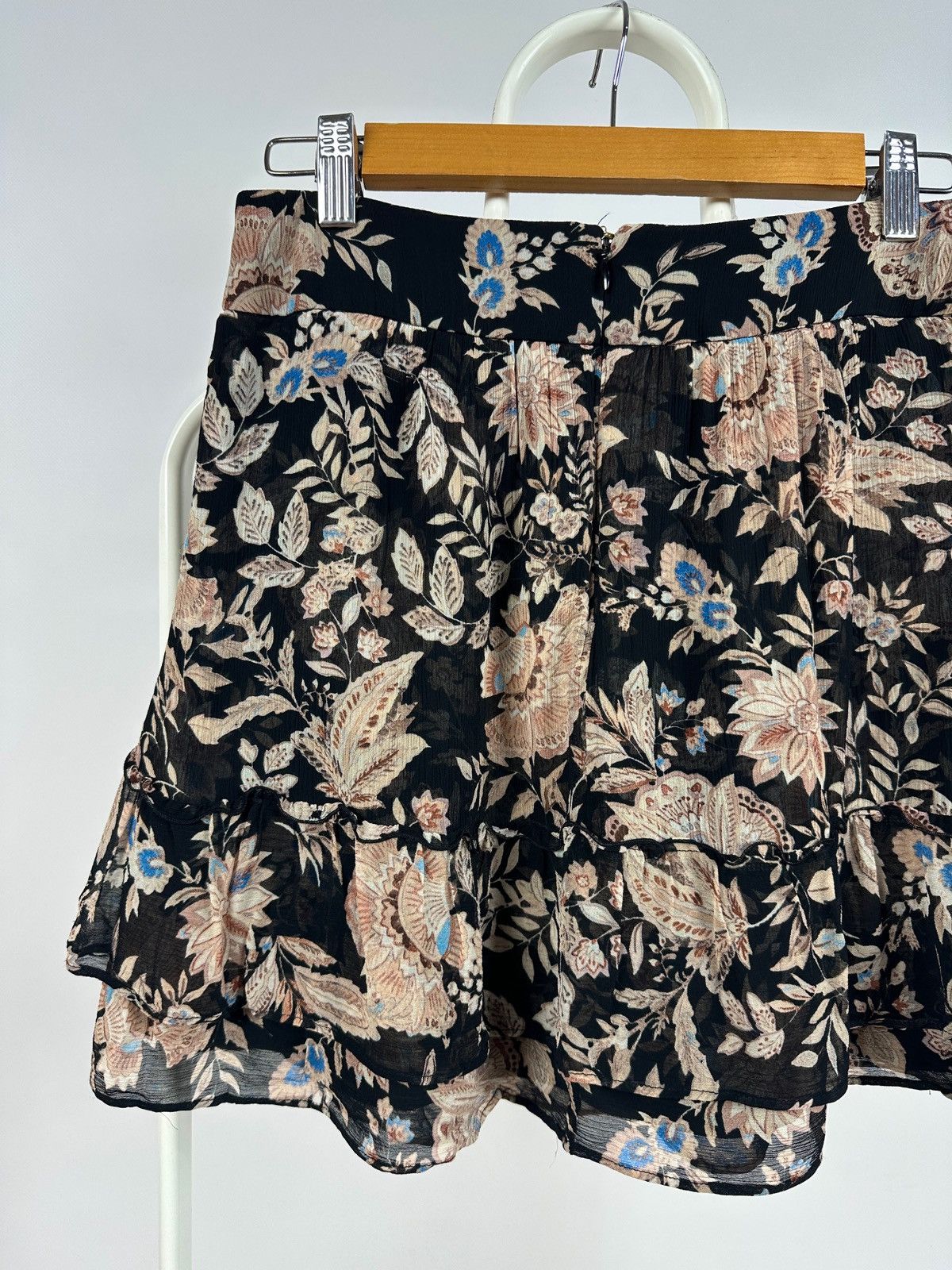 Sezane Sezane Carolina Floral Print Mini Skirt Size 26" / US 2 / IT 38 - 13 Thumbnail