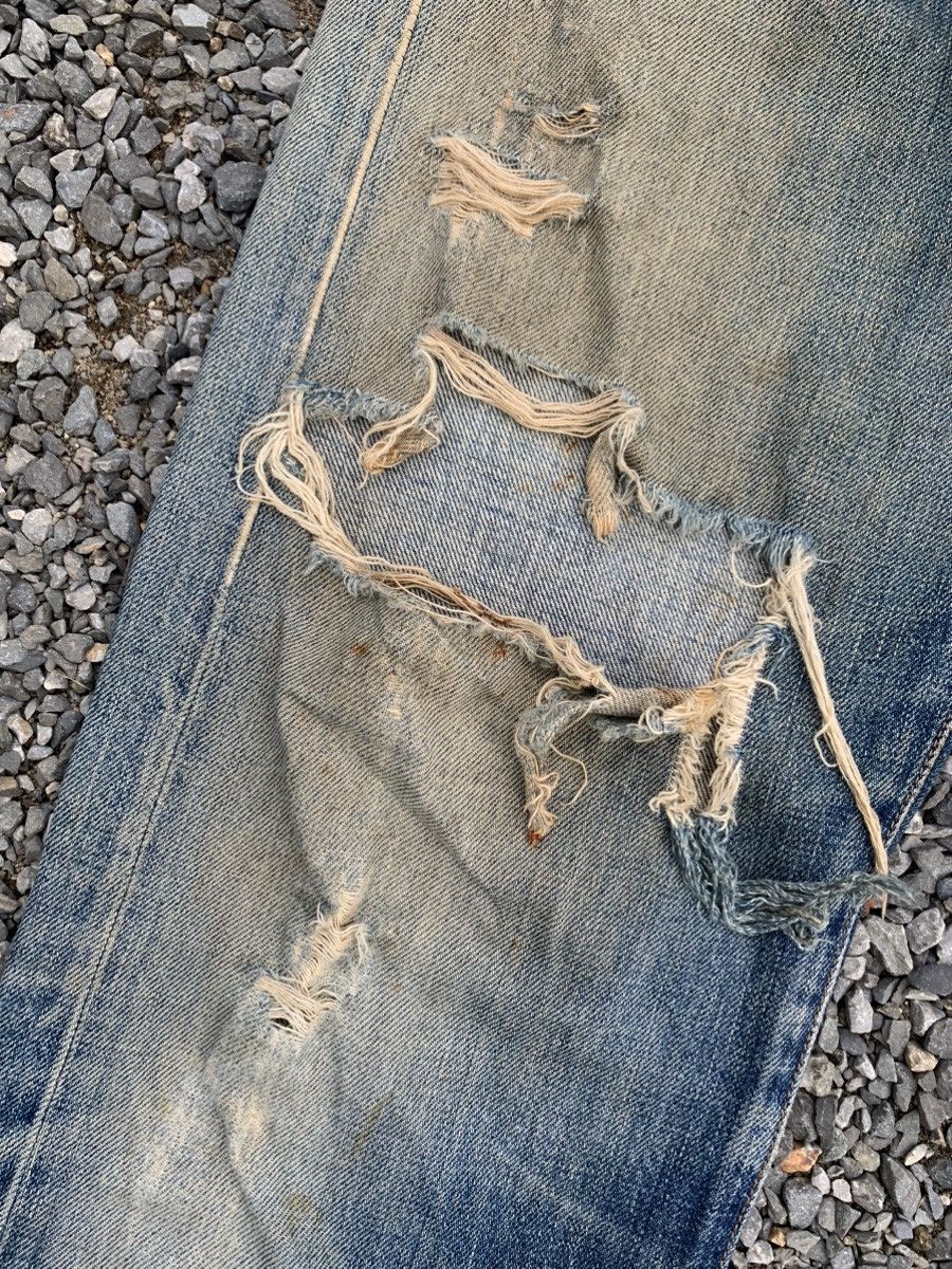 Levi's VINTAGE LEVI’S BIG E 502 J22 SELVEDGE RUSTY DISTRESSED DENIM Size US 31 - 16 Thumbnail