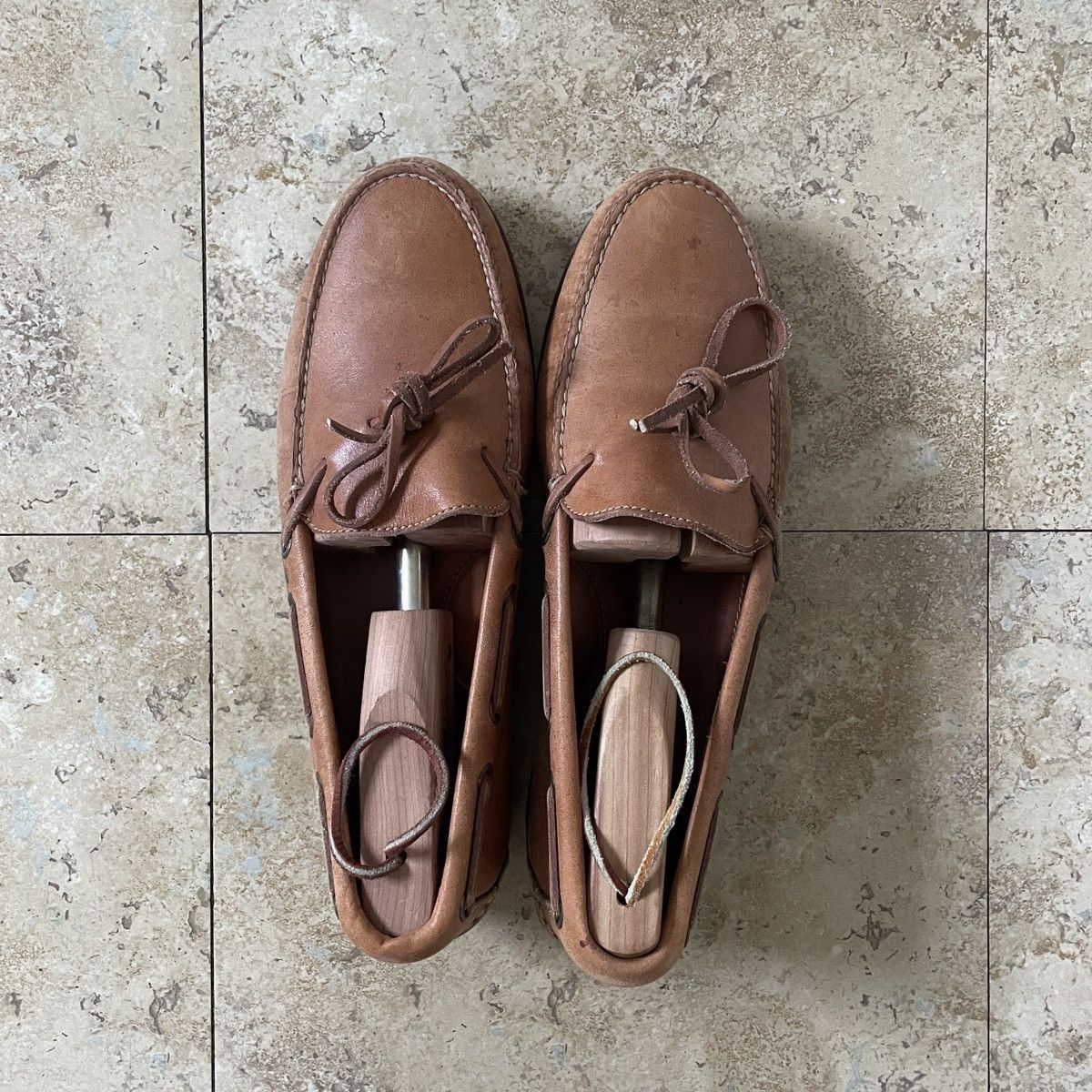 Polo Ralph Lauren Polo Ralph Lauren light brown leather boat shoe loafers Size US 9 / EU 42 - 3 Thumbnail