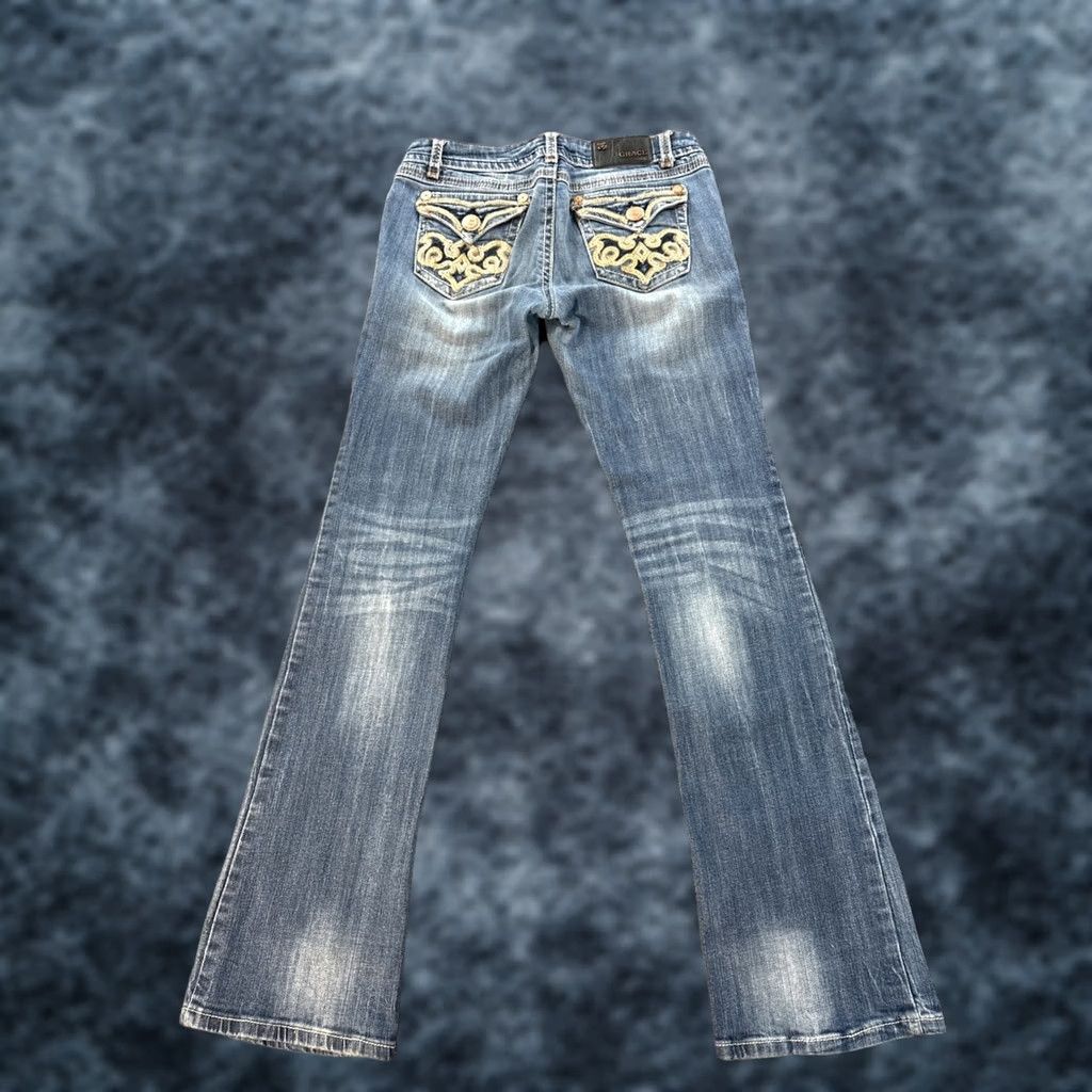 Grace in LA Grace in LA Jeans Bootcut Women's 28x32 Denim Low Rise Embroidered Rhinestone Studded Biker Rock denim blue Regular Girls? Size 28" / US 6 / IT 42 - 1 Thumbnail