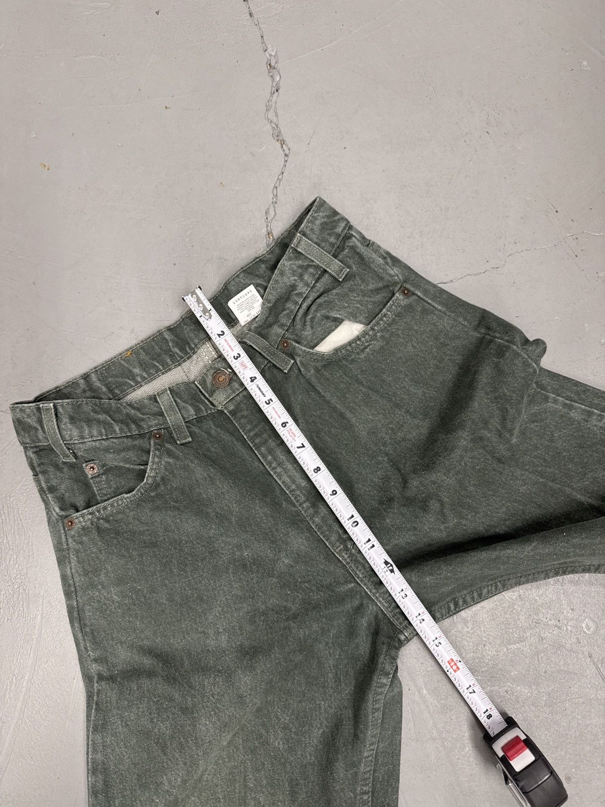Levi's × Levi's Vintage Clothing Vintage Orange Tab Levi’s 550 Green Jeans 30 x 29 Size US 30 / EU 46 - 9 Thumbnail