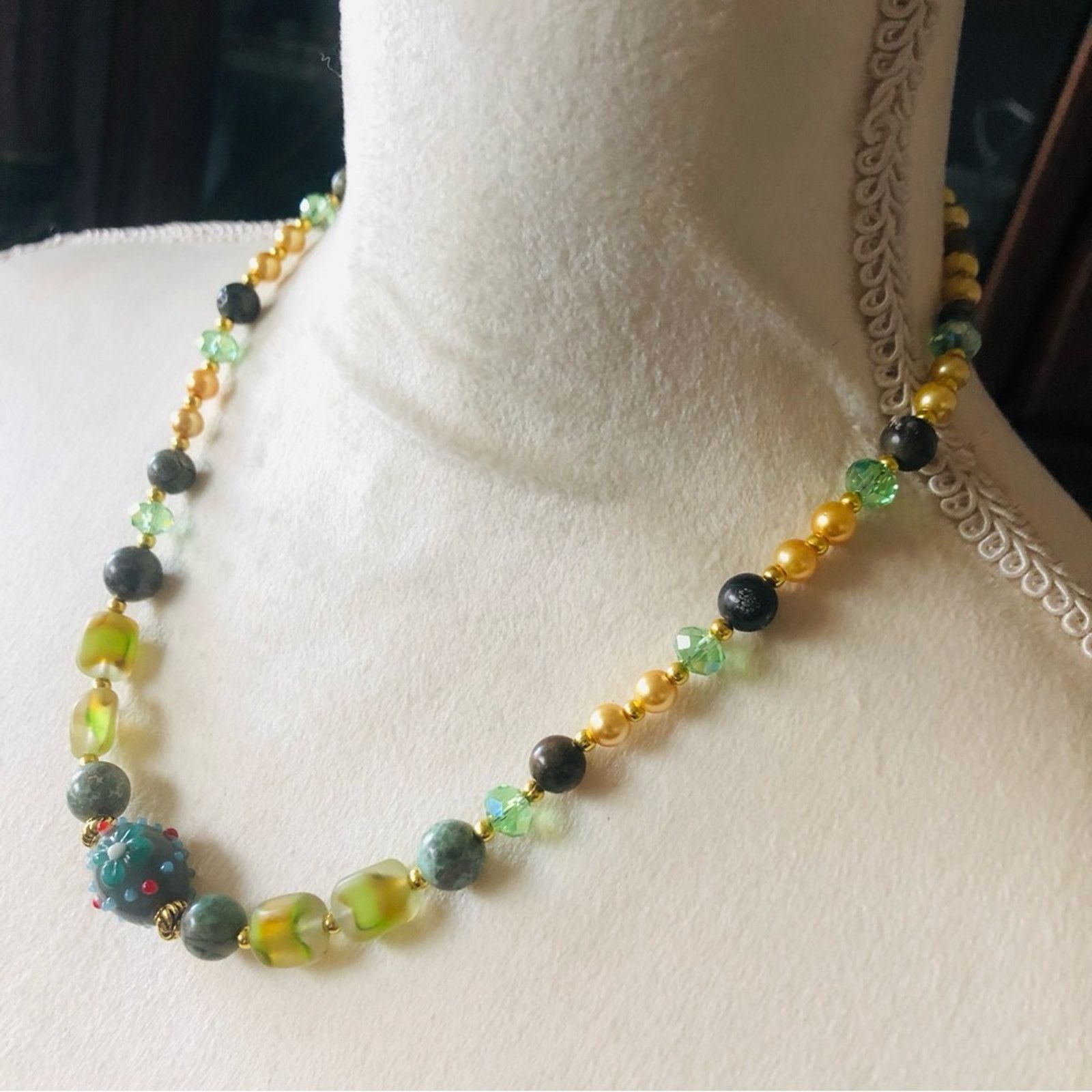 Handmade Handcrafted vintage glass lamplight stone necklace Size ONE SIZE - 3 Thumbnail