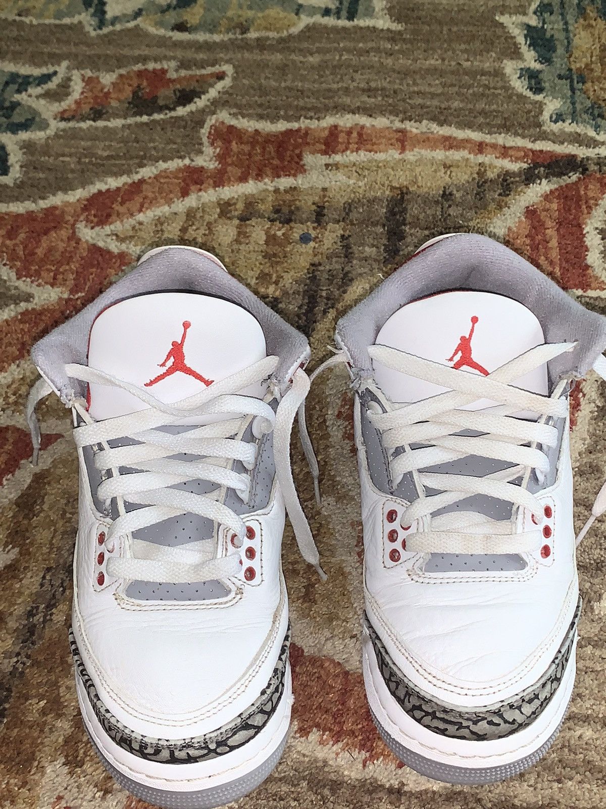 Jordan Brand Jordan 3 “Fire Red” youth sz Size US 5 / EU 37 - 1 Thumbnail